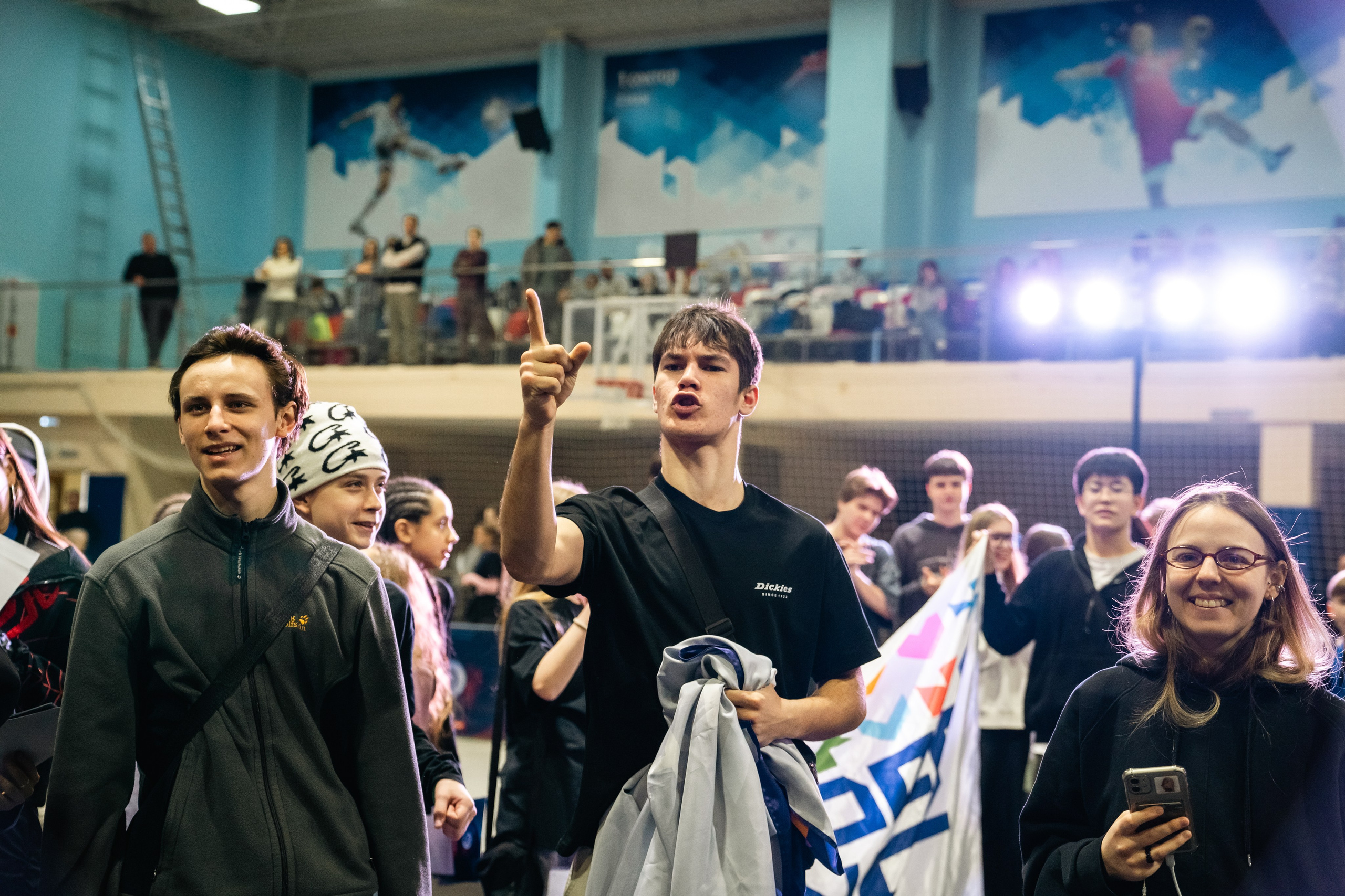 Репрезентативные разножанровые кадры. Фото