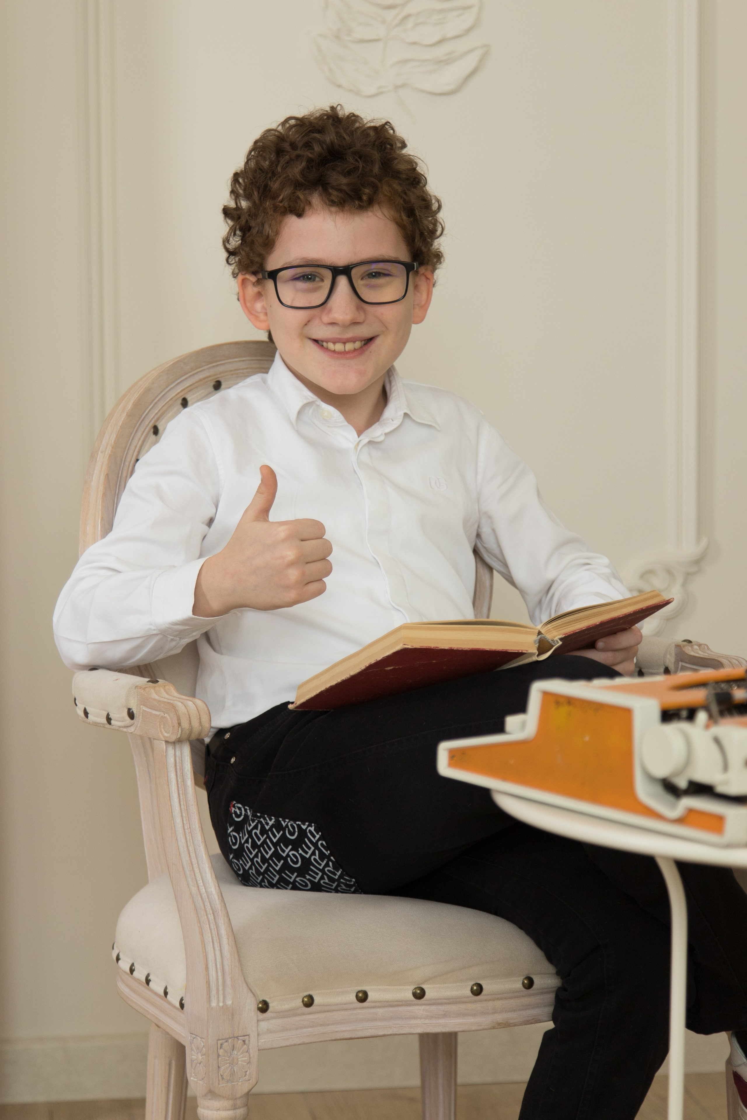 4 класс. Школьный фотограф в г. Нальчик Галимат Абитова