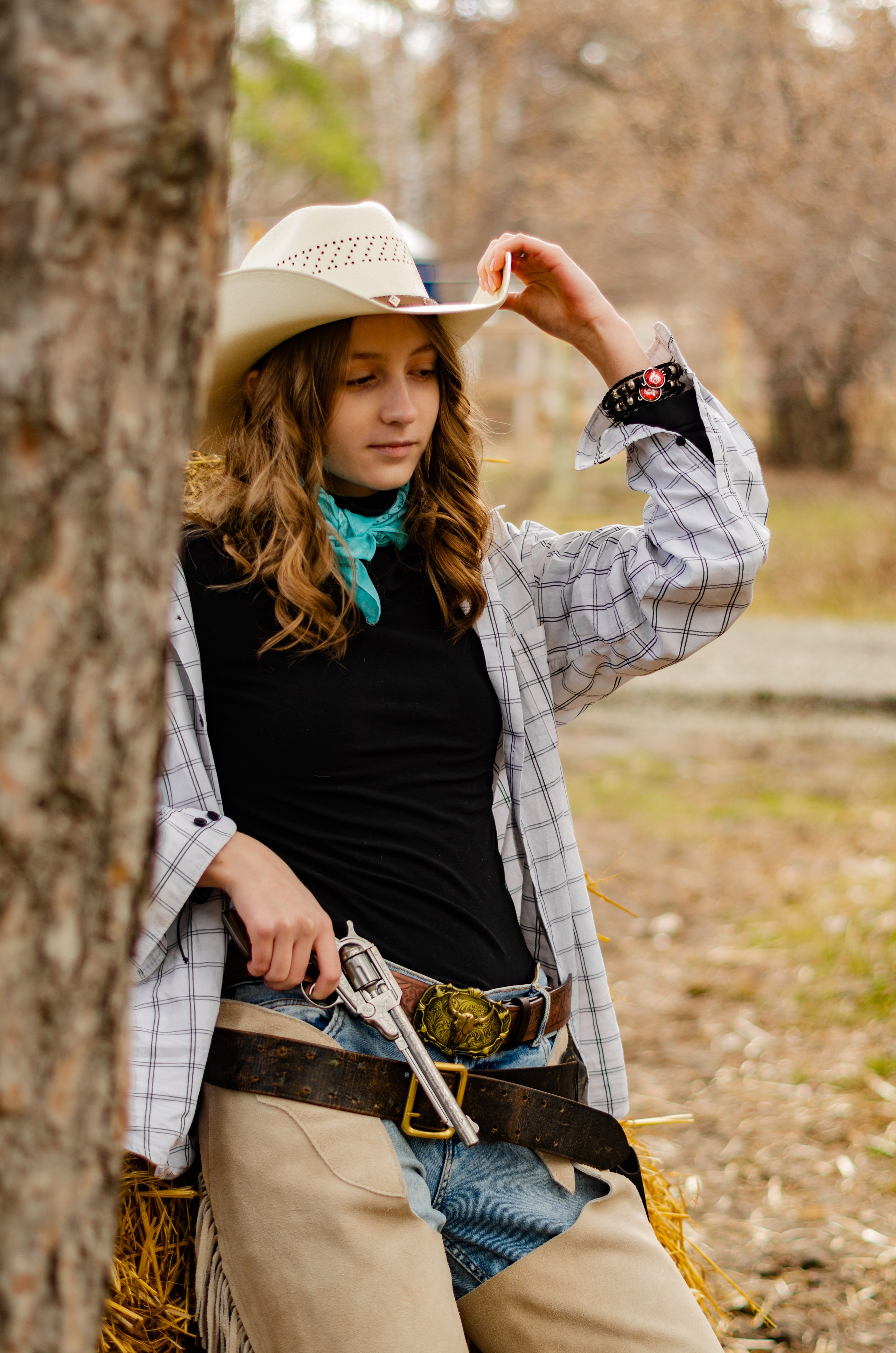 Ковбойская девчонка. Фотограф Марина Доглядная Челябинск фотосессии с лошадьми, мотоциклами