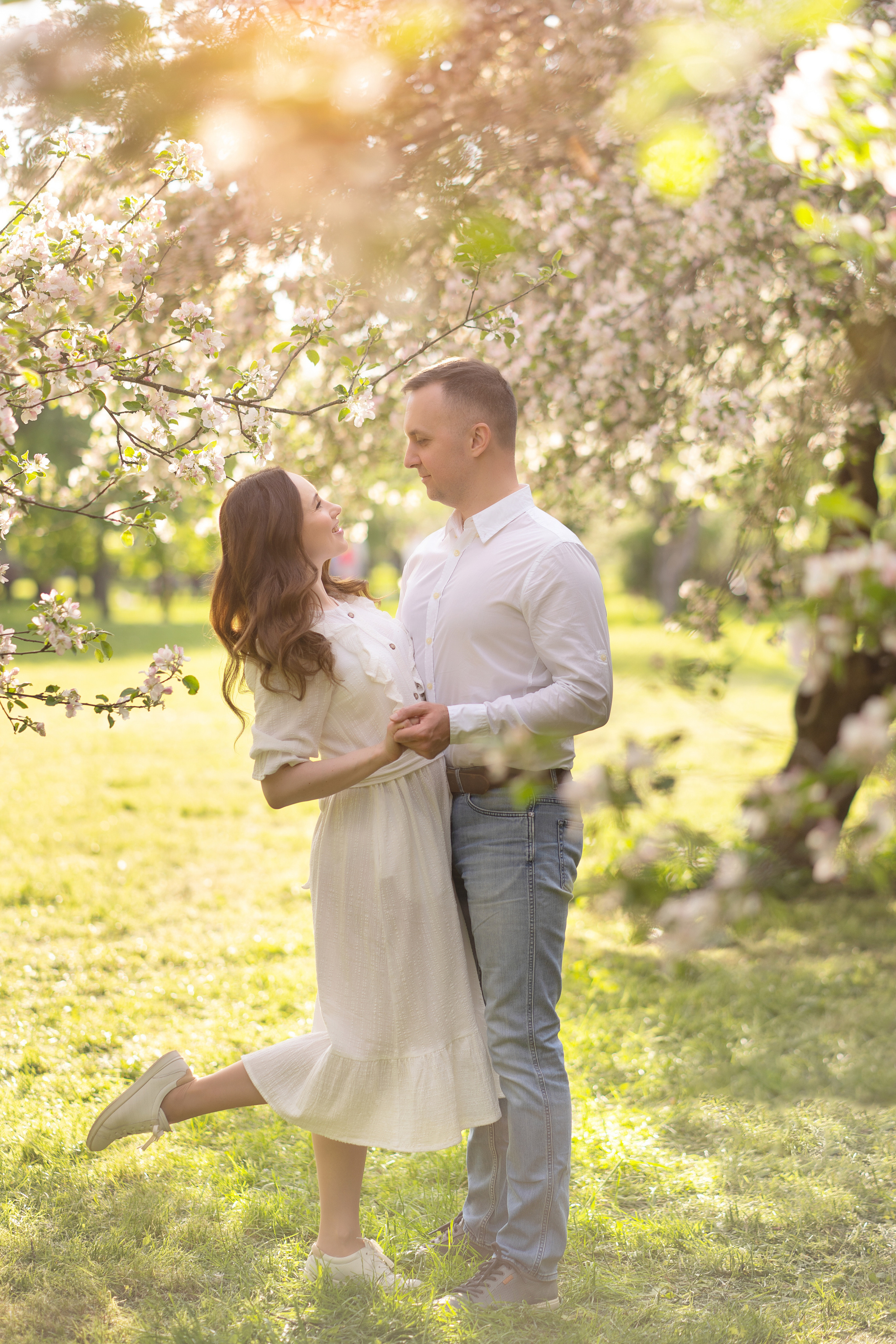 Цветение в Лошицком парке. Семейный и свадебный фотограф Минск, Беларусь Анна Орловская