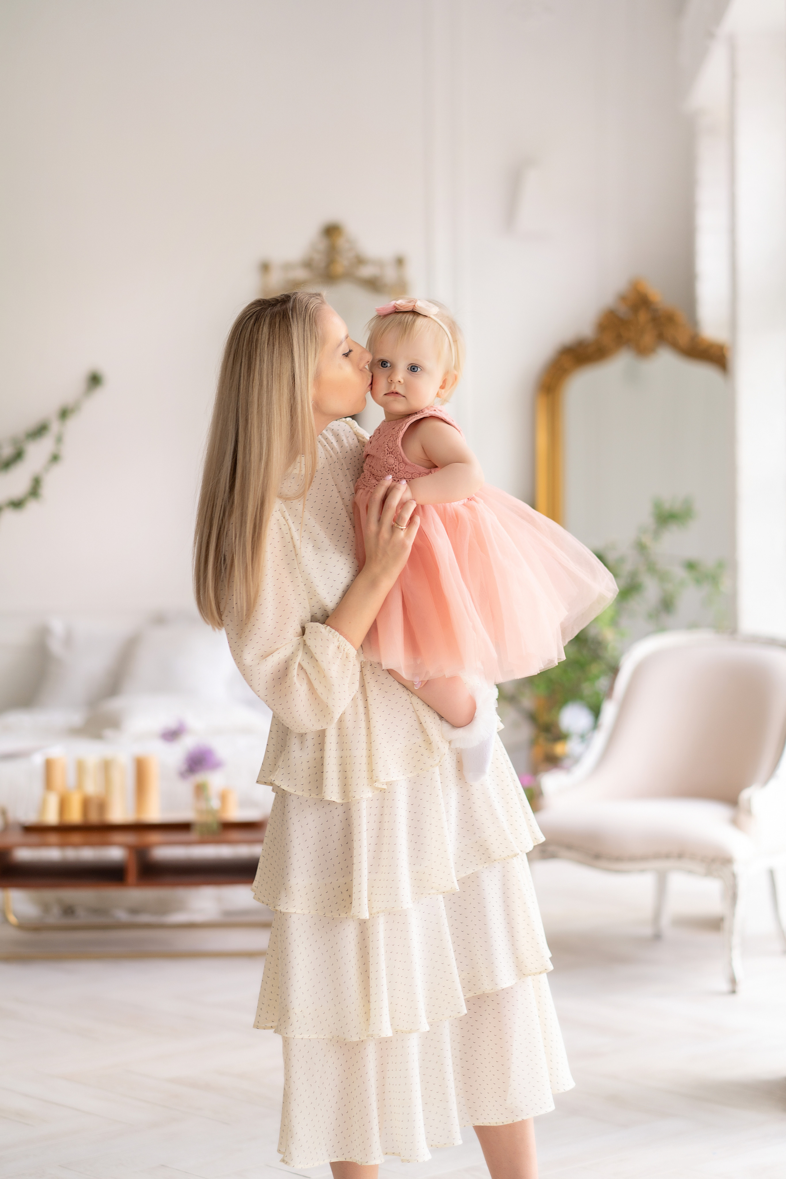 Годик в White house. Семейный и свадебный фотограф Минск, Беларусь Анна Орловская