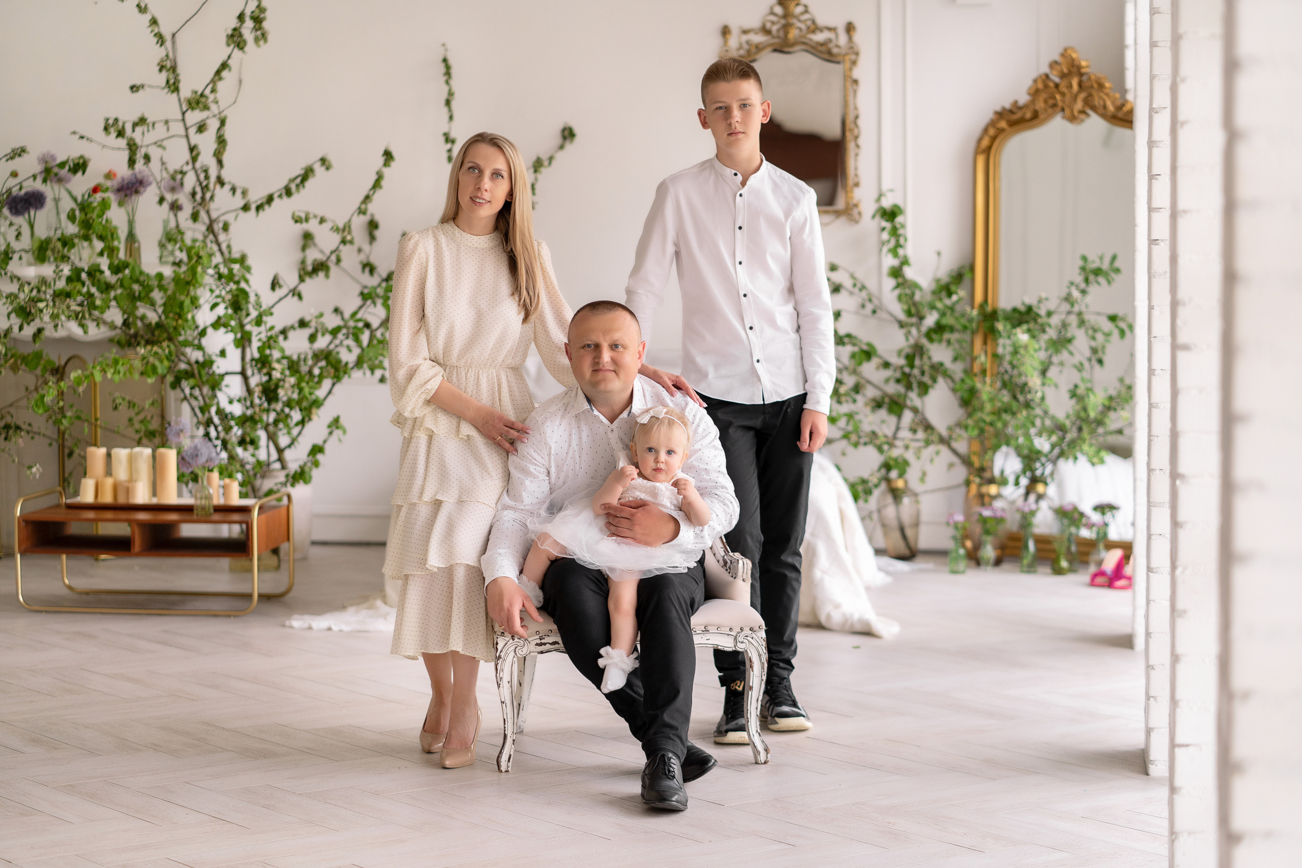 Годик в White house. Семейный и свадебный фотограф Минск, Беларусь Анна Орловская