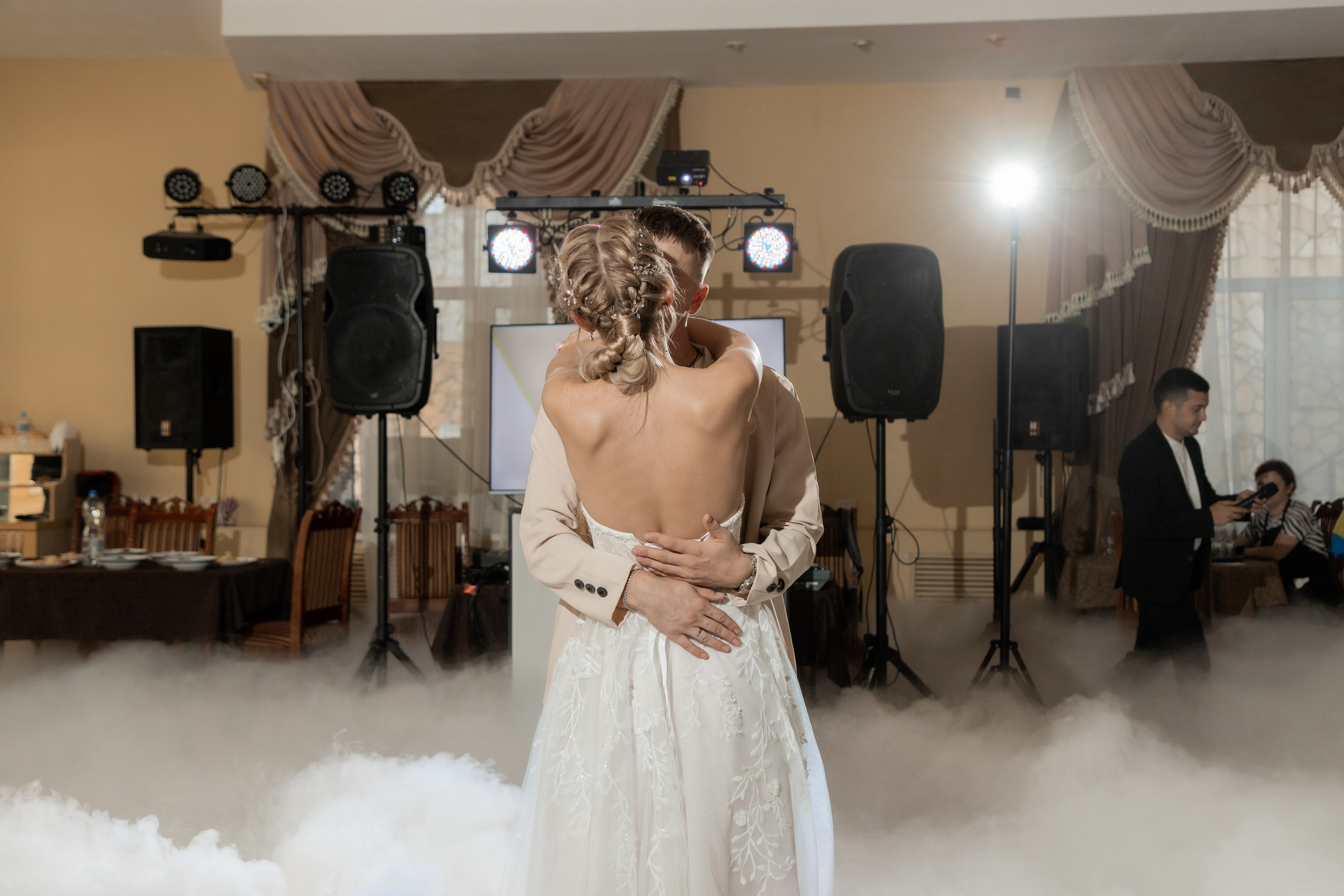 Роман и Александра (банкет). Свадебный фотограф Ангелина Сунгатулина | Саратов | Балаково | Вольск