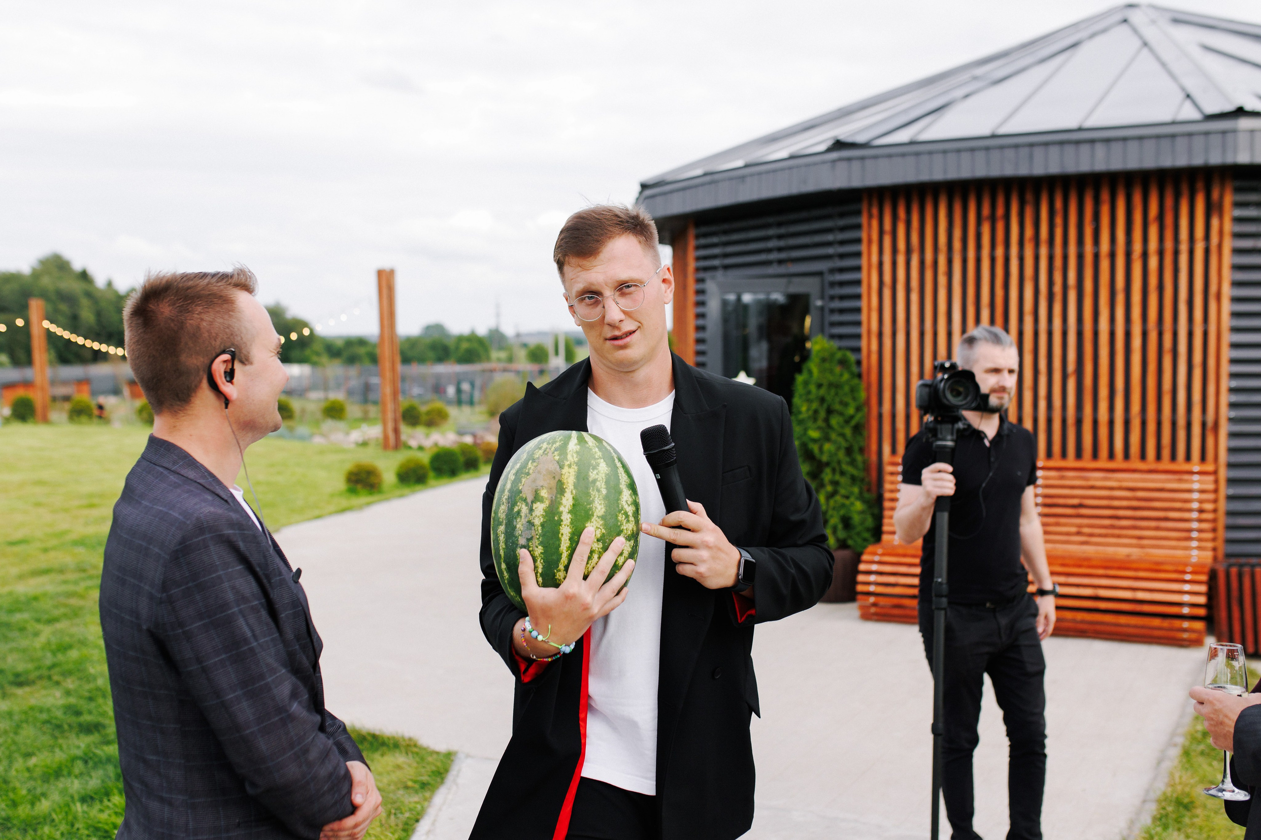 Свадебная фотосессия и банкетная часть в усадьбе СПБ. Свадебный фотограф СПБ
