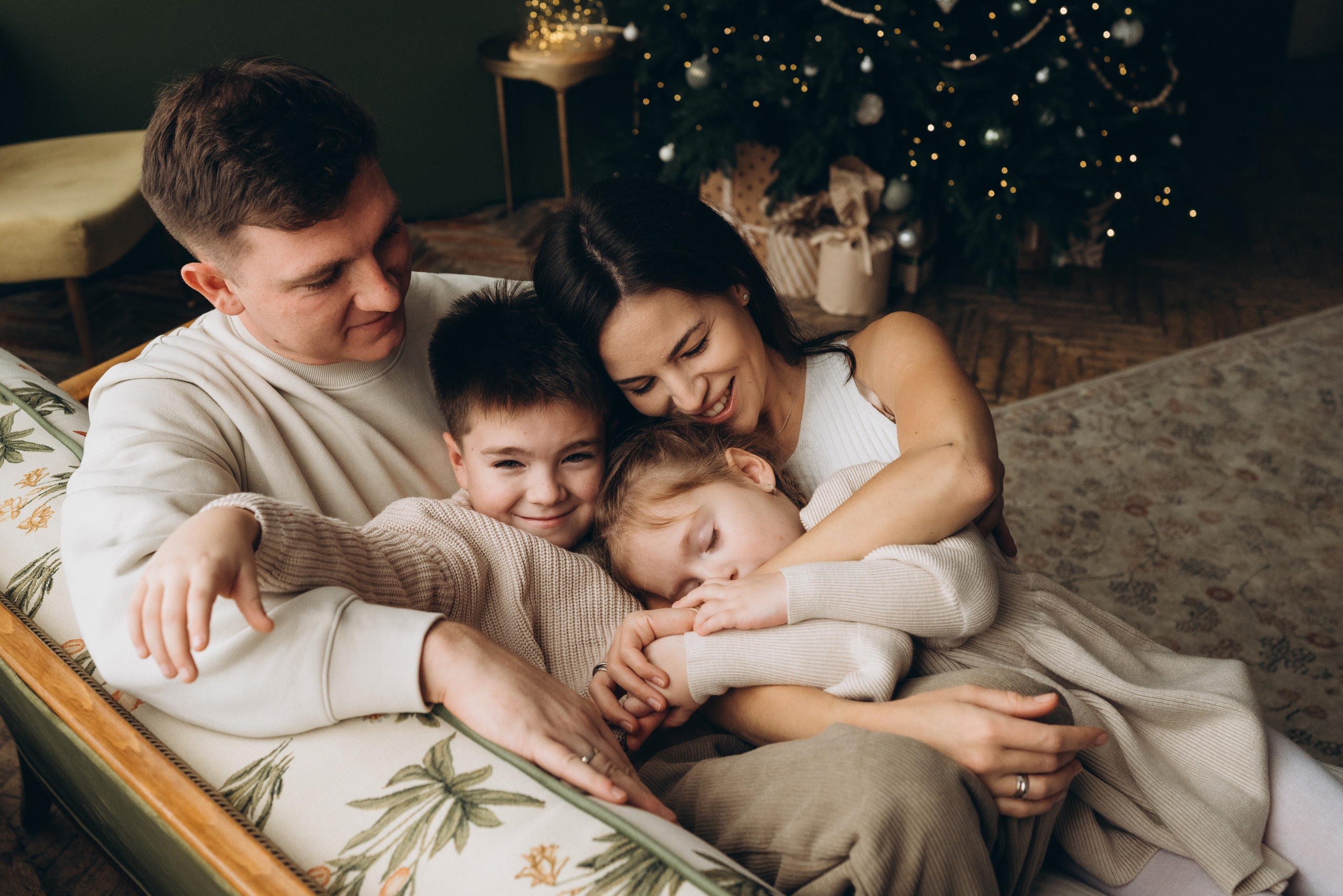 Семейная новогодняя фотосессия. Женский и семейный фотограф в Москве и Красногорске Светлана Левченко