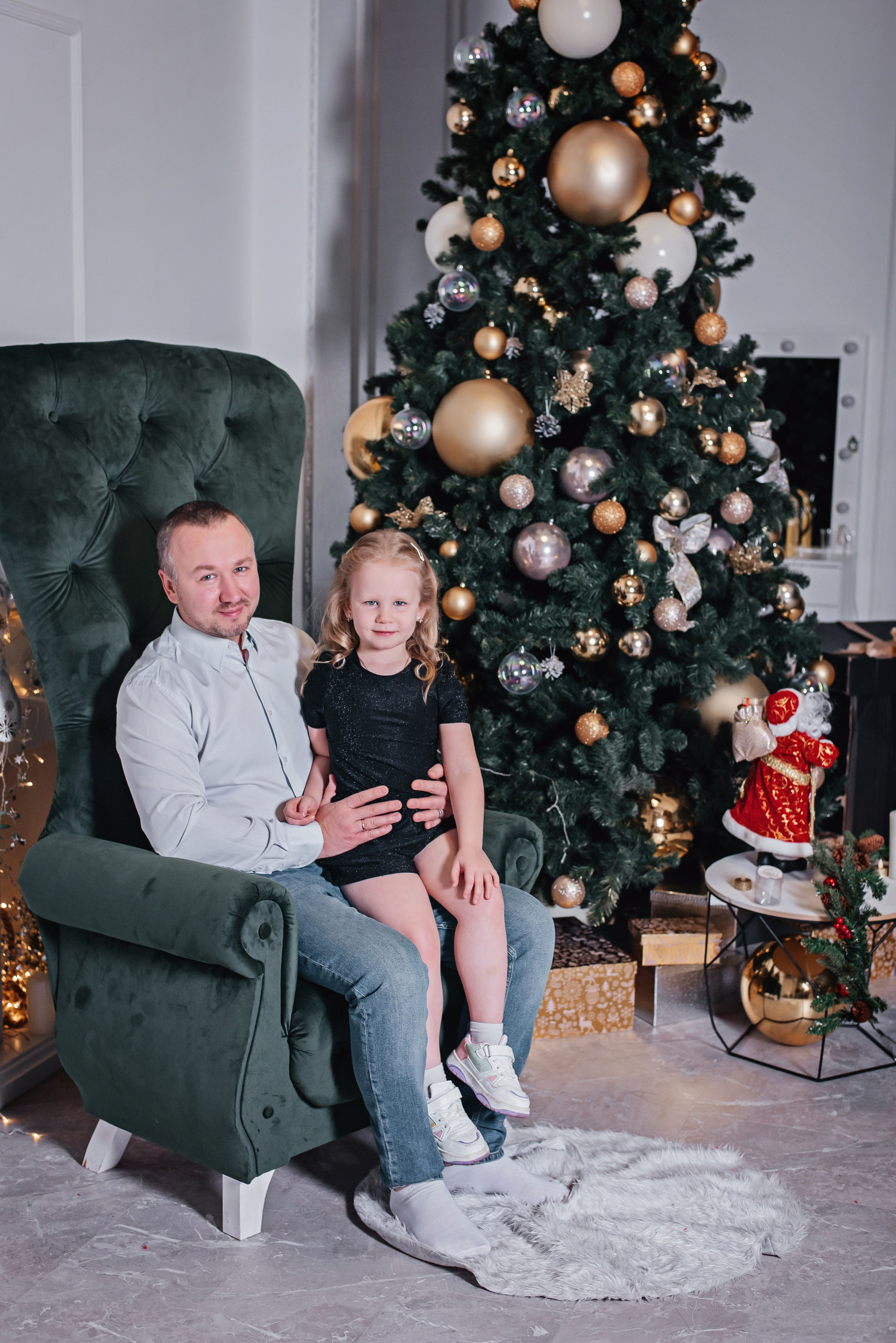 Виктория в студии. Детский и семейный фотограф выпускной альбом Приморско-Ахтарск