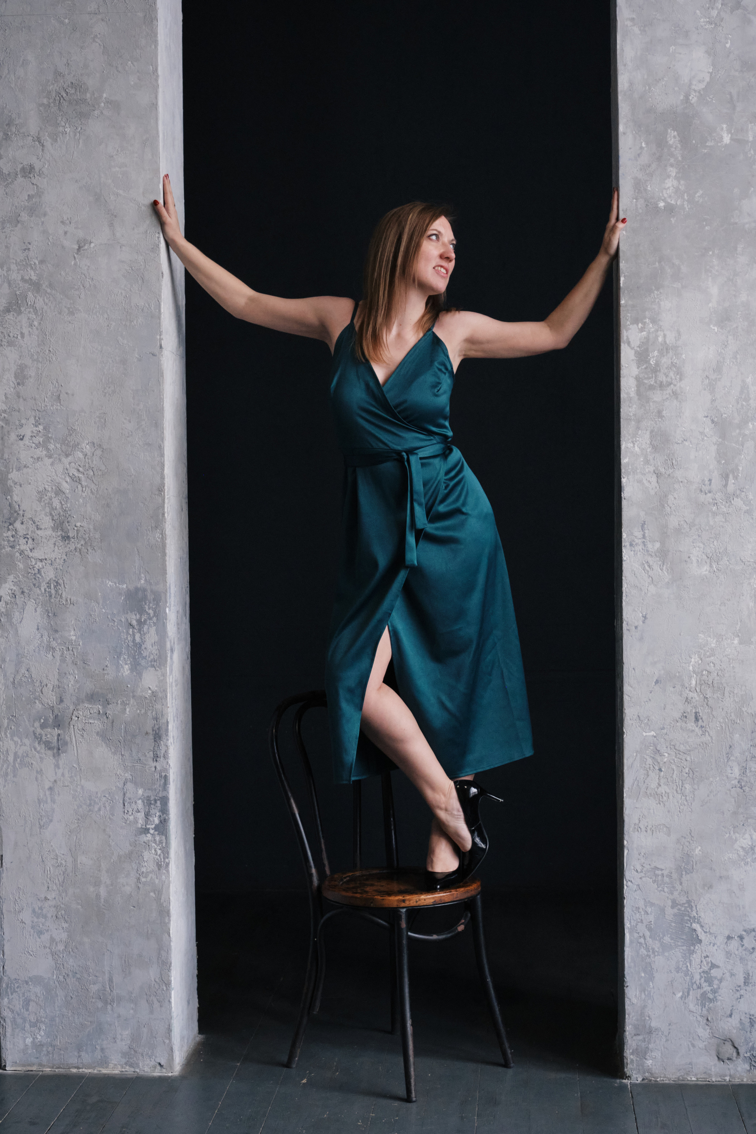 Красивая девушка в фотостудии. Елена Павленко. Фотограф. Москва