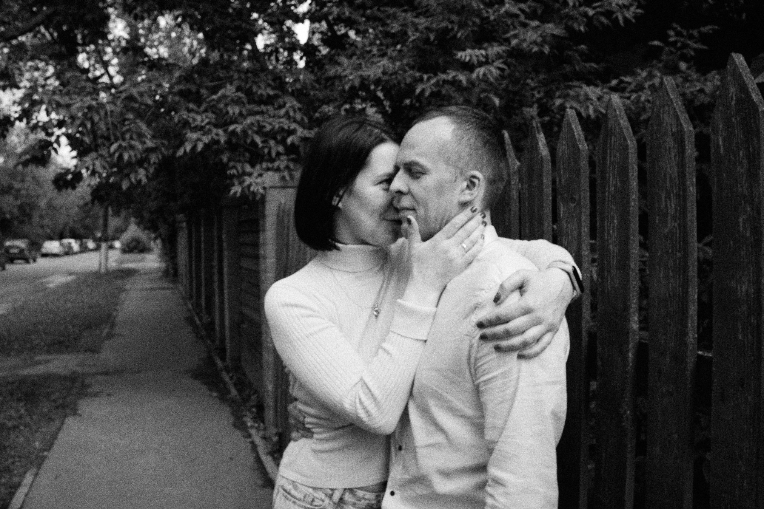 Фотосессия красивой пары на улицах города. Елена Павленко. Фотограф. Москва