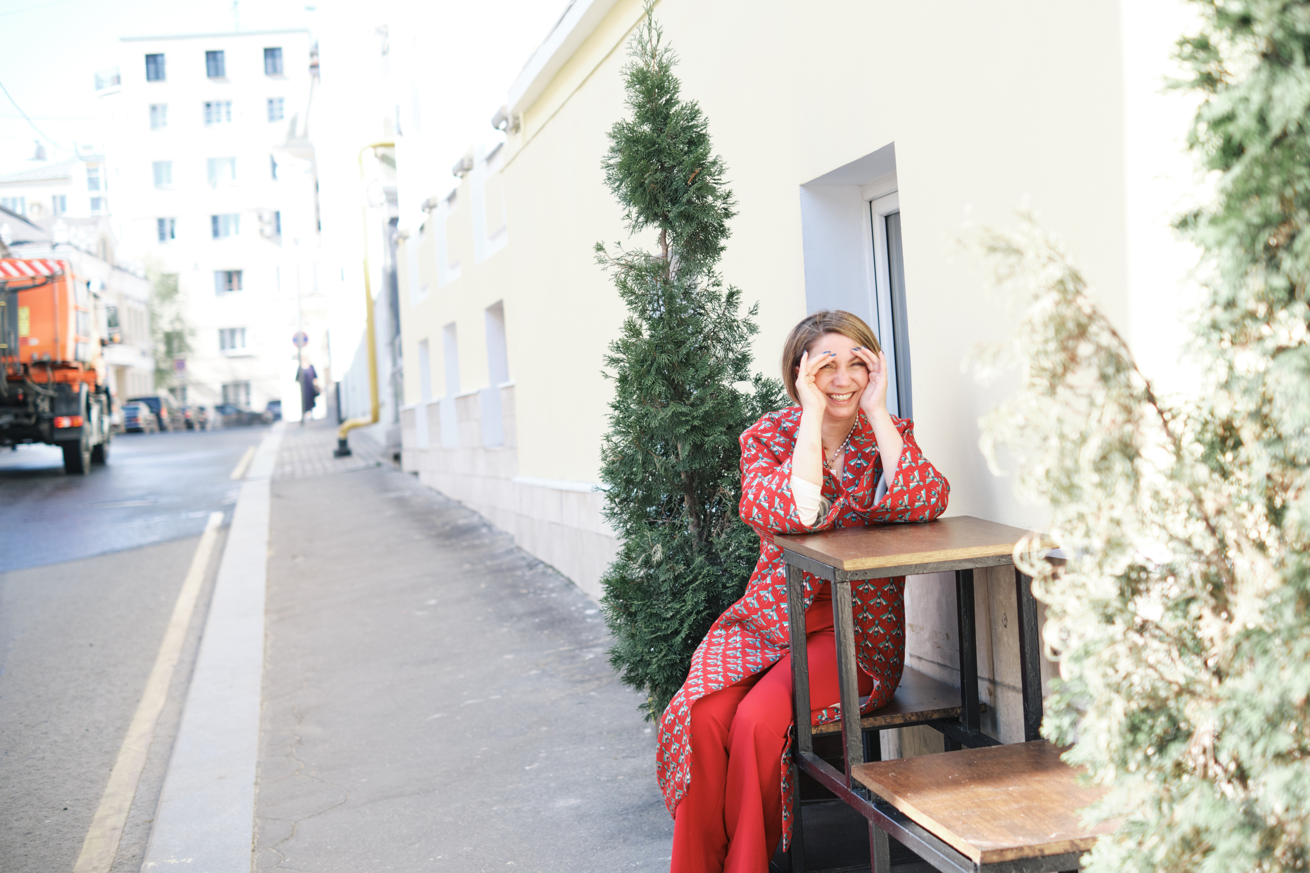 Съемка стилиста на улицах Москвы, яркие образы. Елена Павленко. Фотограф. Москва