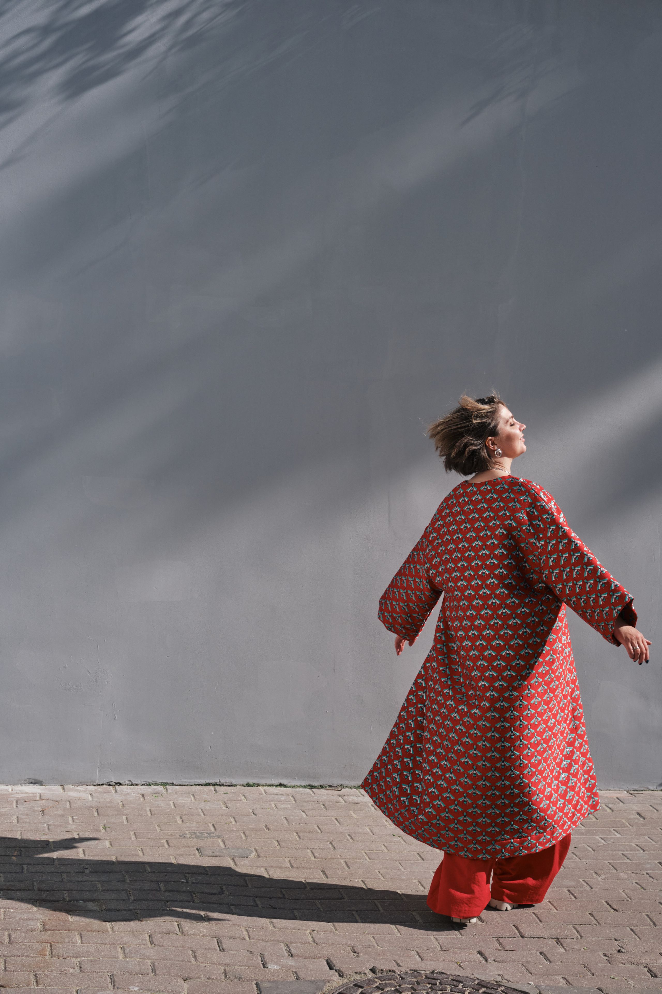 Съемка стилиста на улицах Москвы, яркие образы. Елена Павленко. Фотограф. Москва