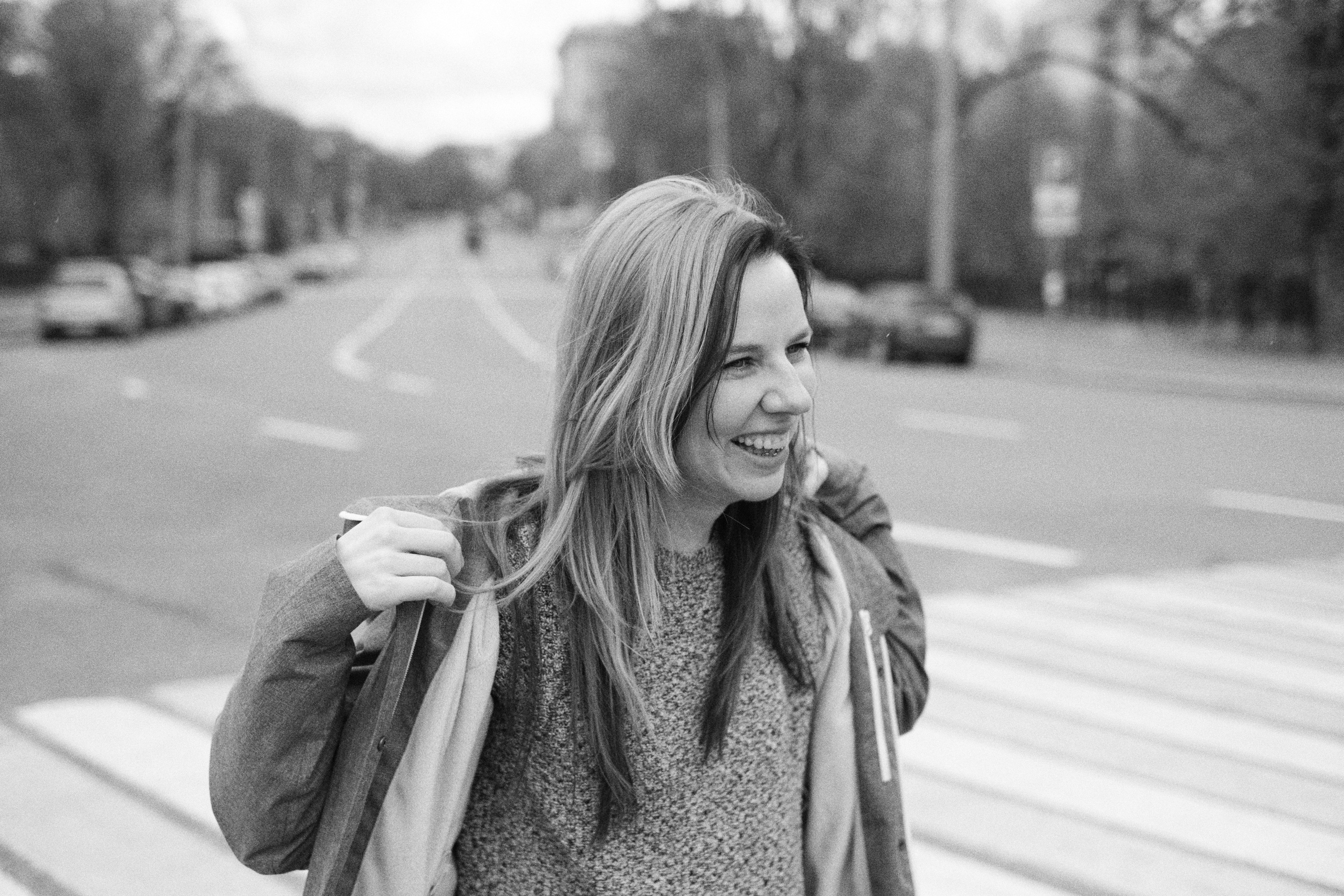 Индивидуальная фотосессия в Москве — прогулка по улицам. Елена Павленко. Фотограф. Москва