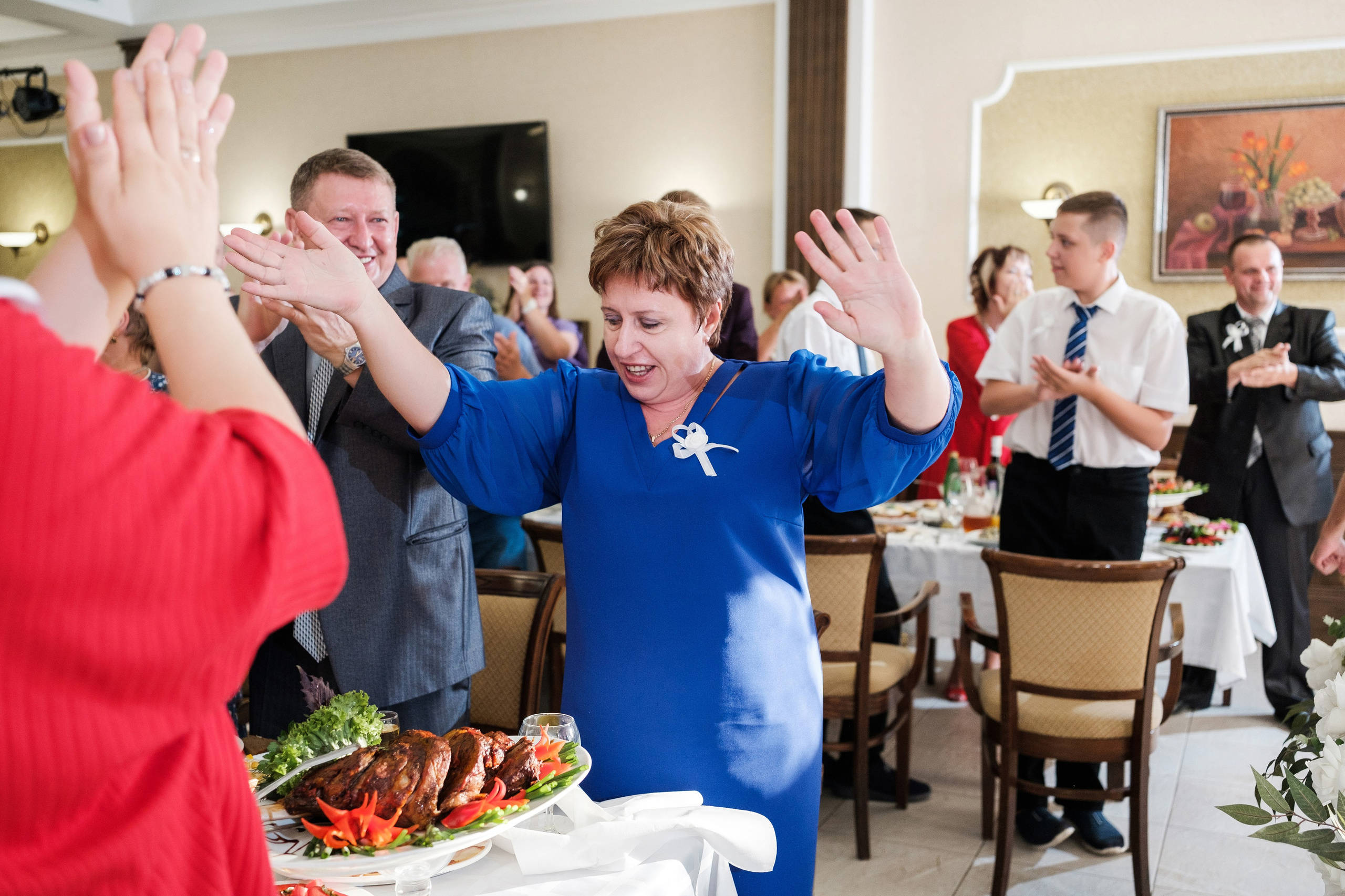 Виктор и Анна. Свадебный фотограф | репортаж | праздники | крещение