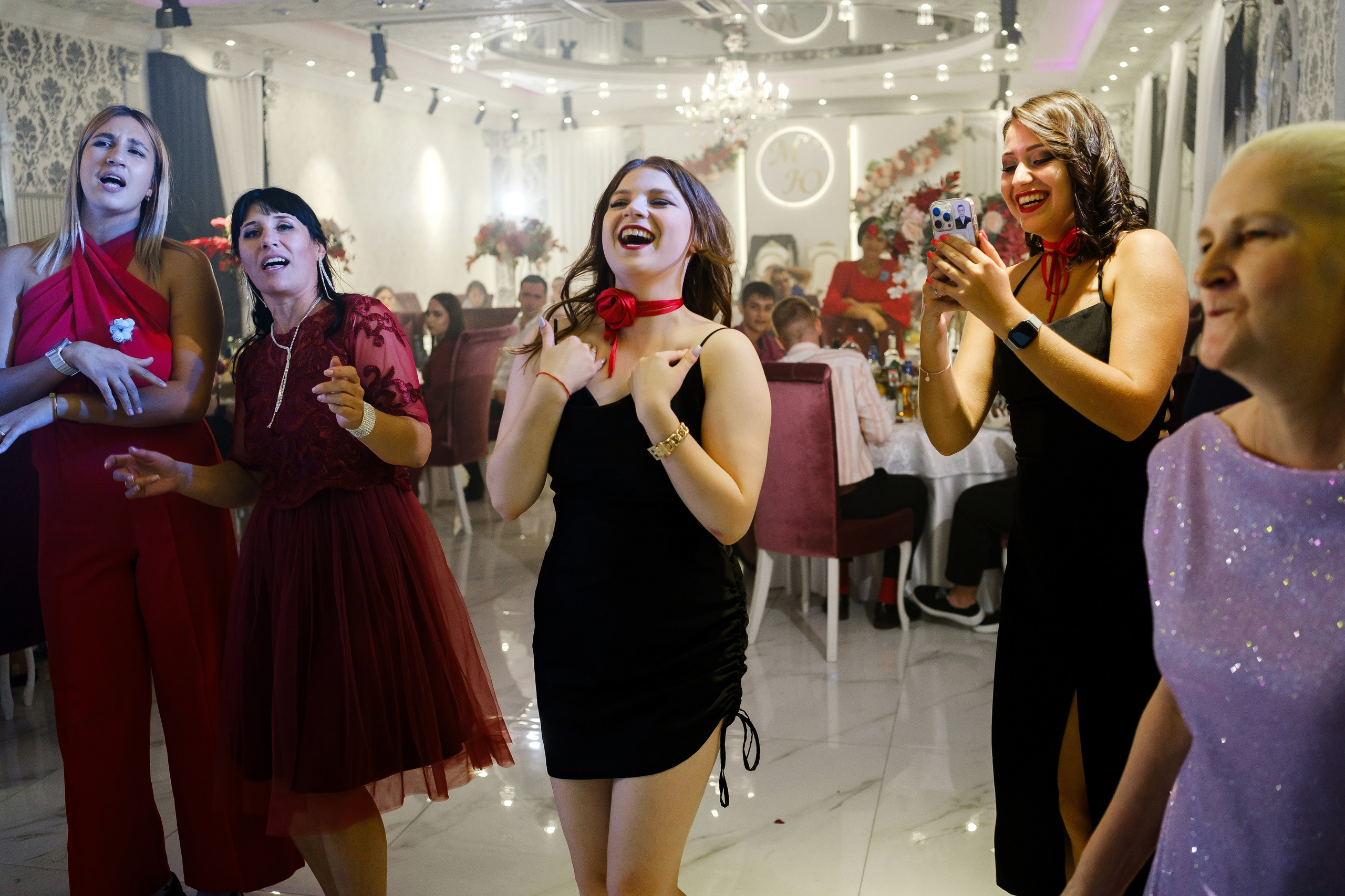 Михаил и Юлия. Свадебный фотограф | репортаж | праздники | крещение