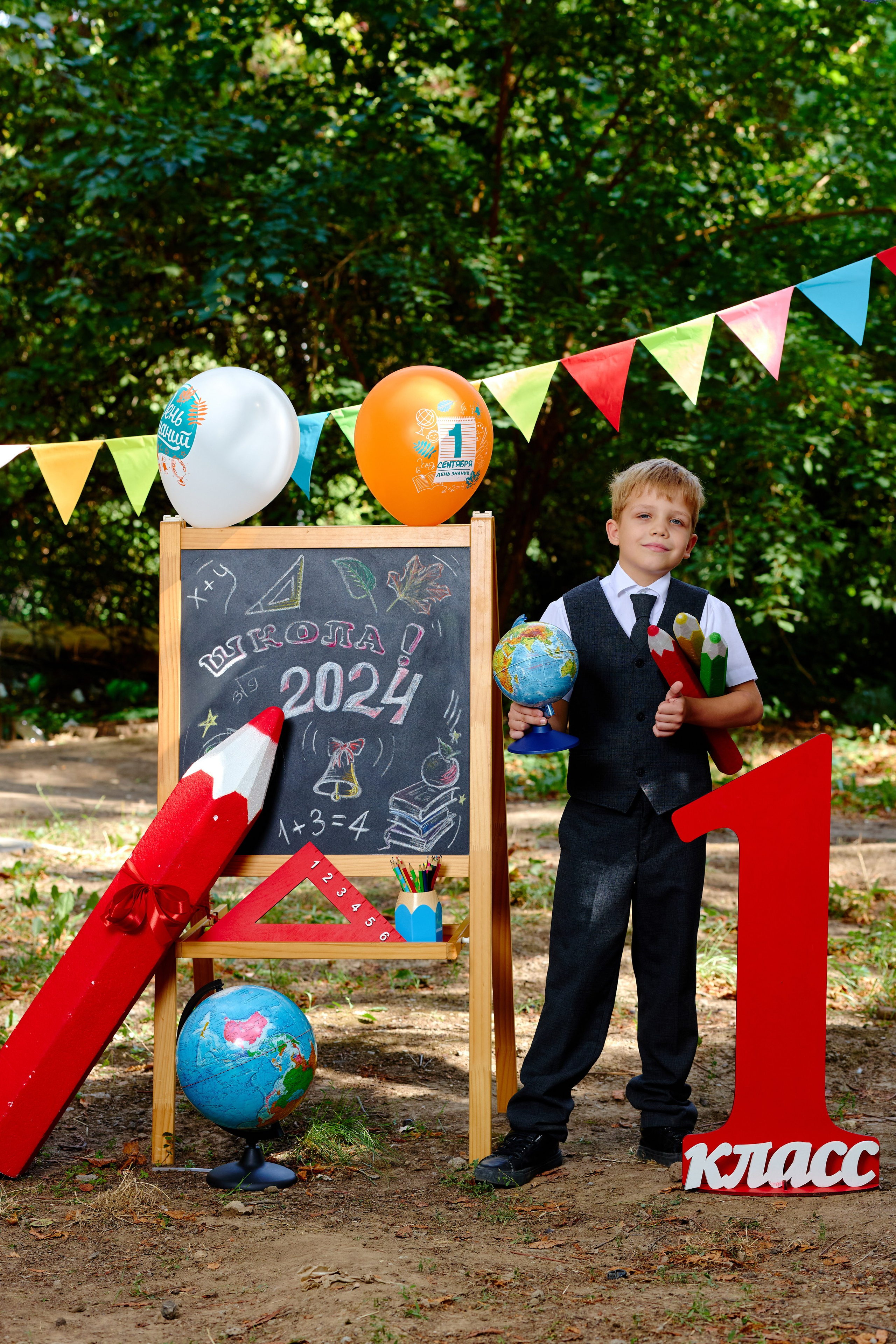 Альбом для 1 класса персональный. Фотограф Выпускные альбомы Таганрог Сергей Коробченко