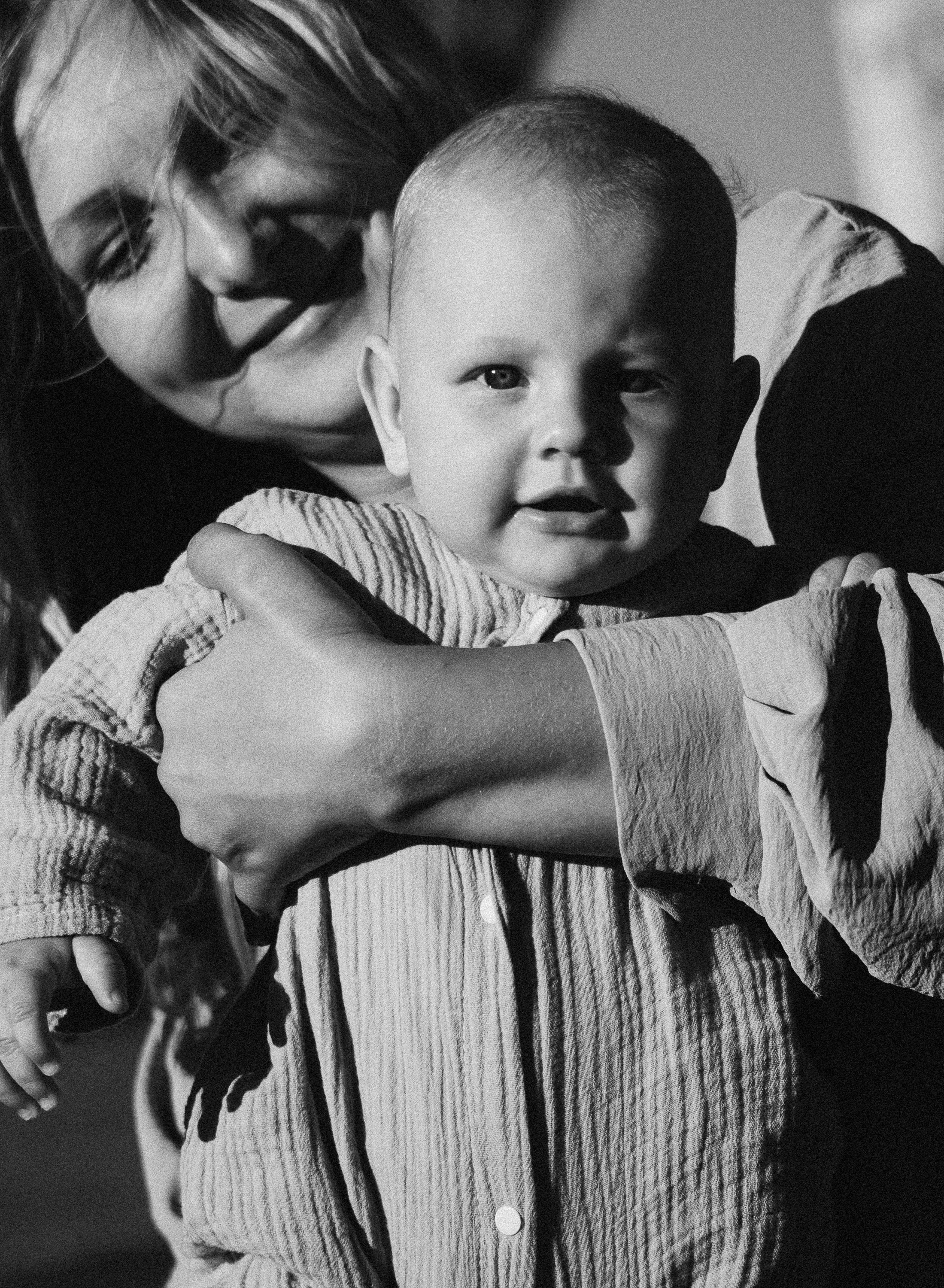 Наташа с малышом. Фотограф Великий Новгород Татьяна Чиглинцева