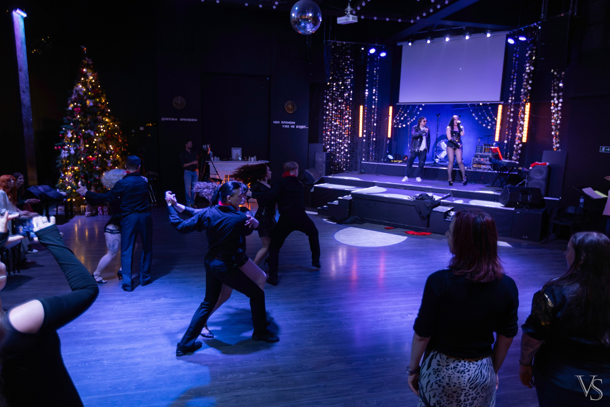 Мюзикл Elf и новогодний концерт Fellowship. Фотограф Виктор Степанов