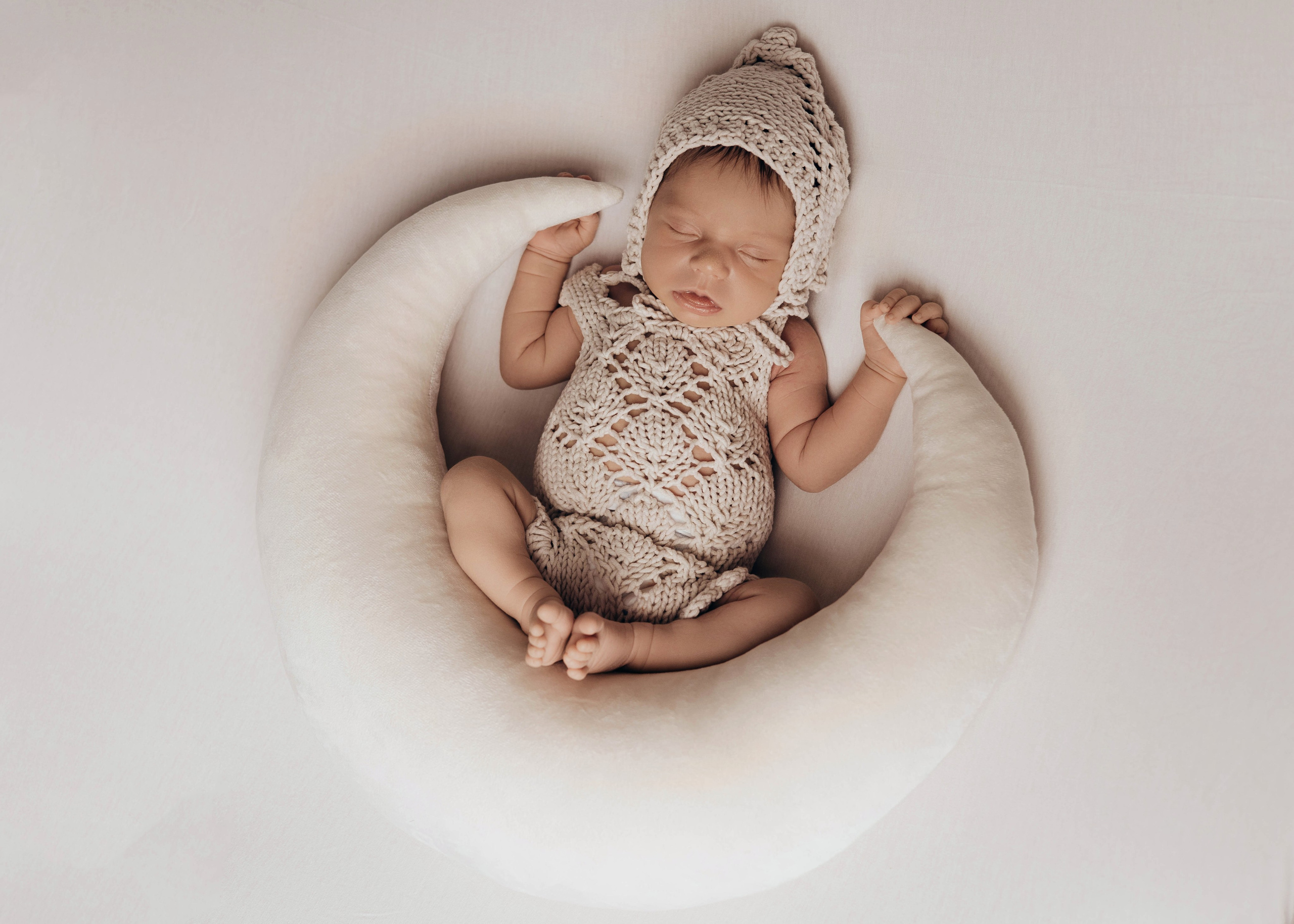 НОВОРОЖДЕННЫЕ МАЛЫШИ. Фотосессия новорожденных в Москве и Московской области