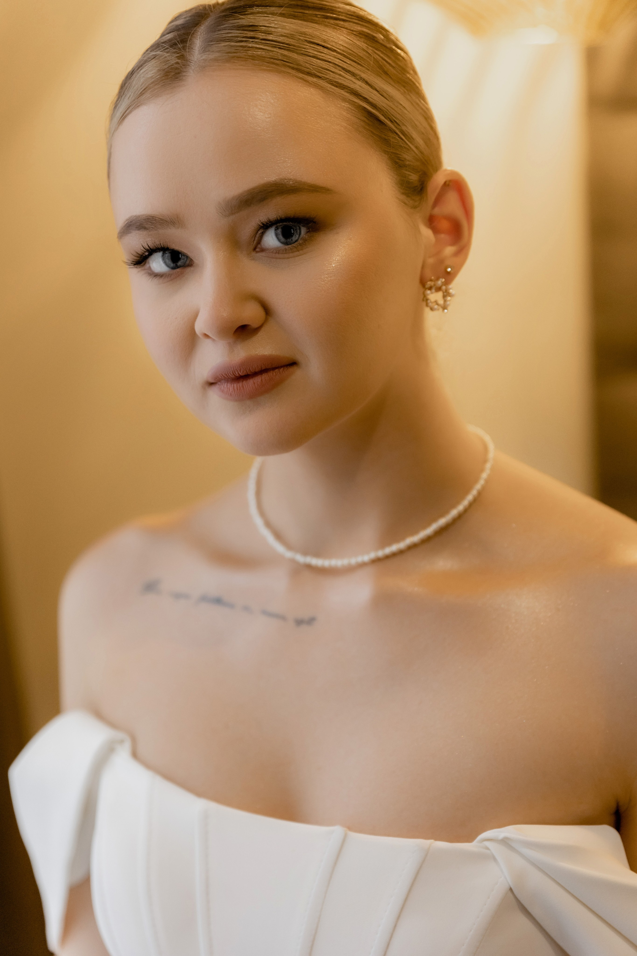 Свадебная фотосессия в отеле Чайковский г. Калининград. Свадебный фотограф Калининград