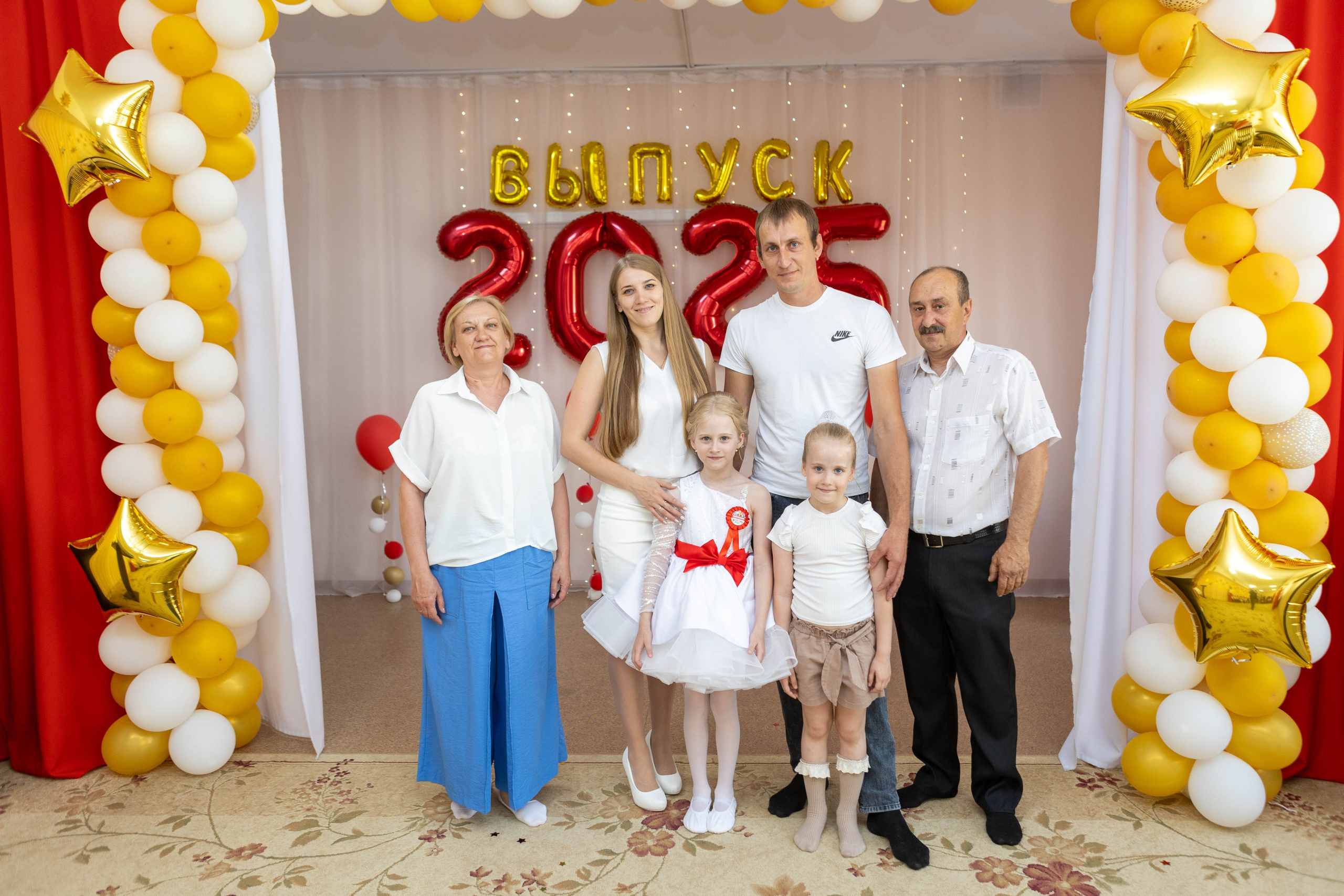 Выпускной в детскому саду 2025 год. Свадебный и предметный фотограф Ренат Каламперов