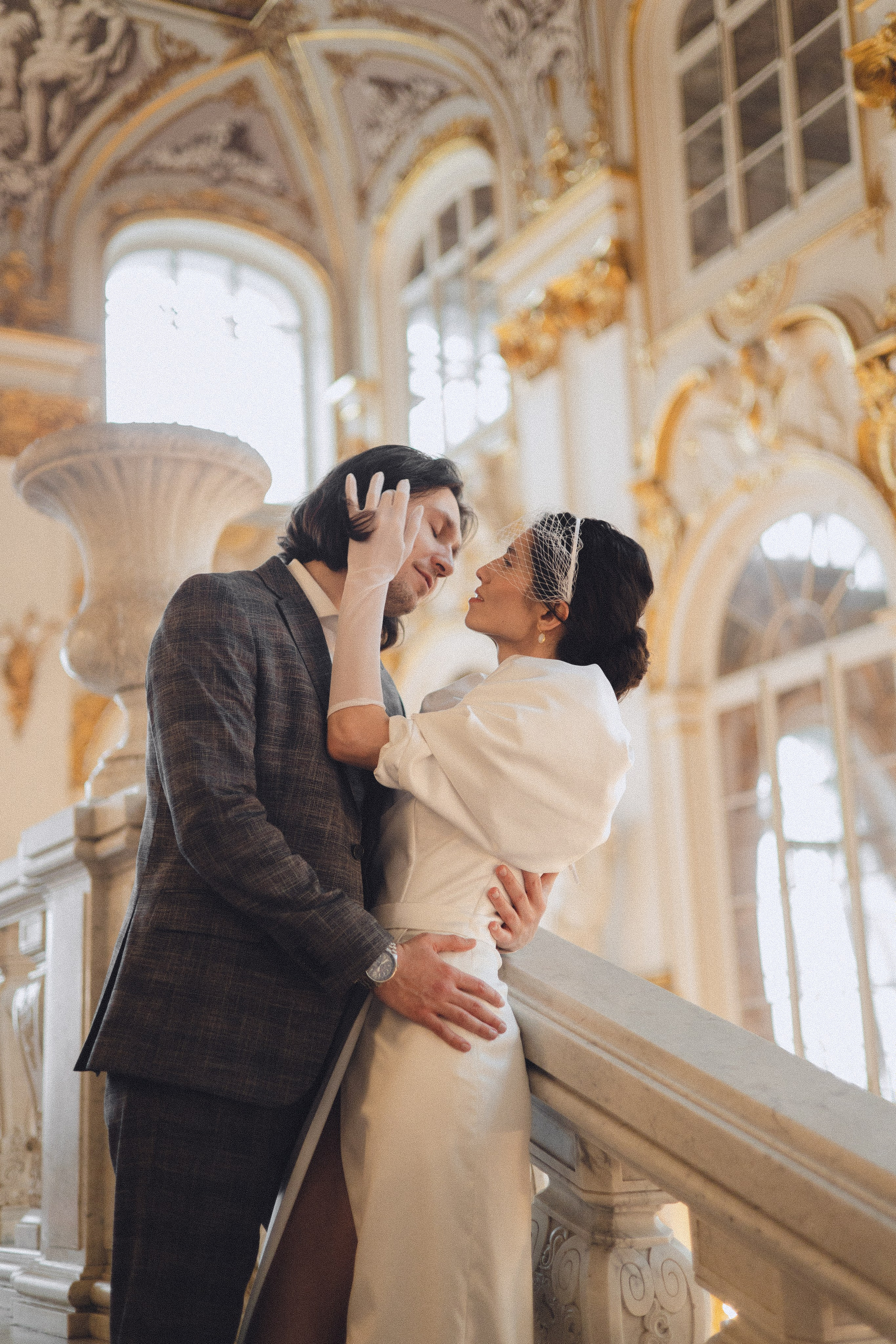 Свадебная съемка в Эрмитаже. Фотограф в Санкт-Петербурге Осокина Елизавета