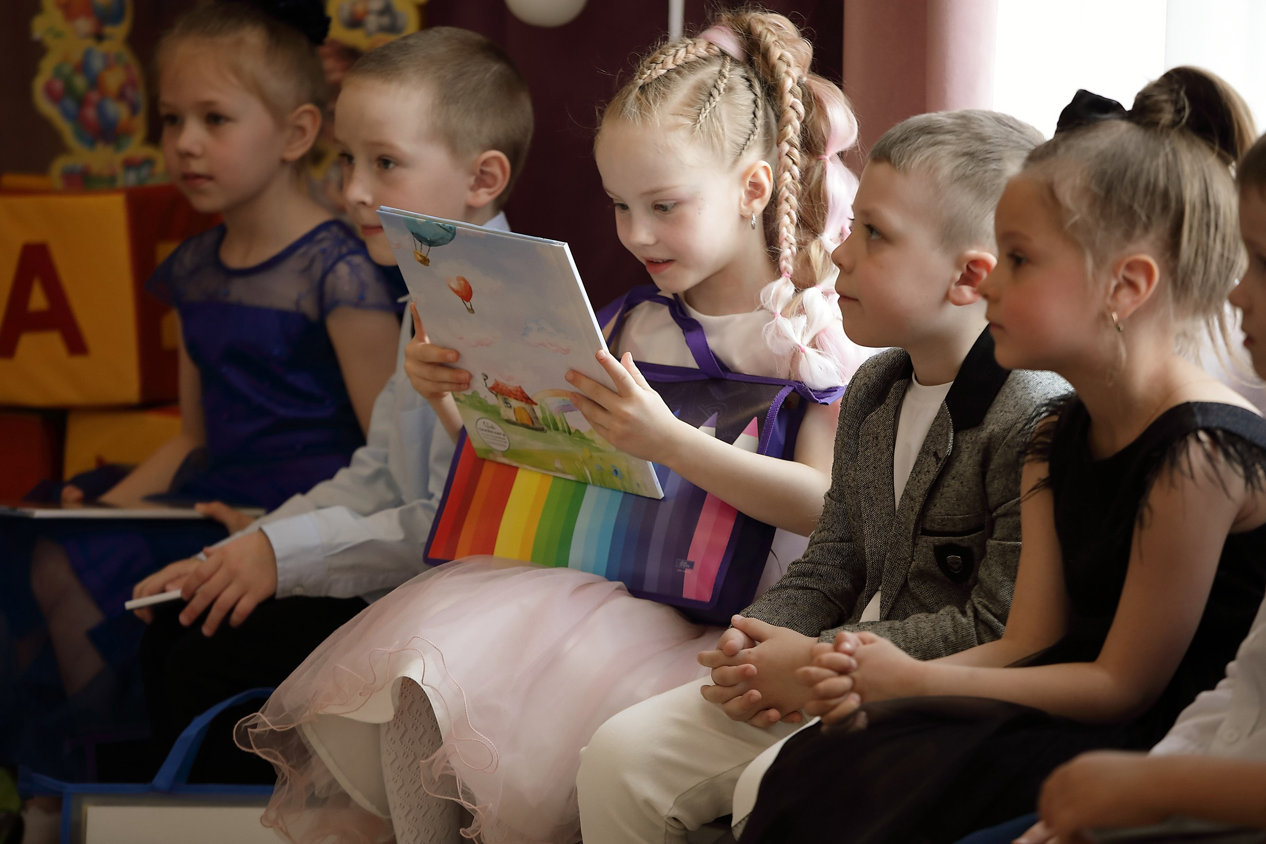 Фотосессия выпускного в детском саду. Свадебный и семейный фотограф и видеограф в Екатеринбурге Полянские Тимур и Анастасия