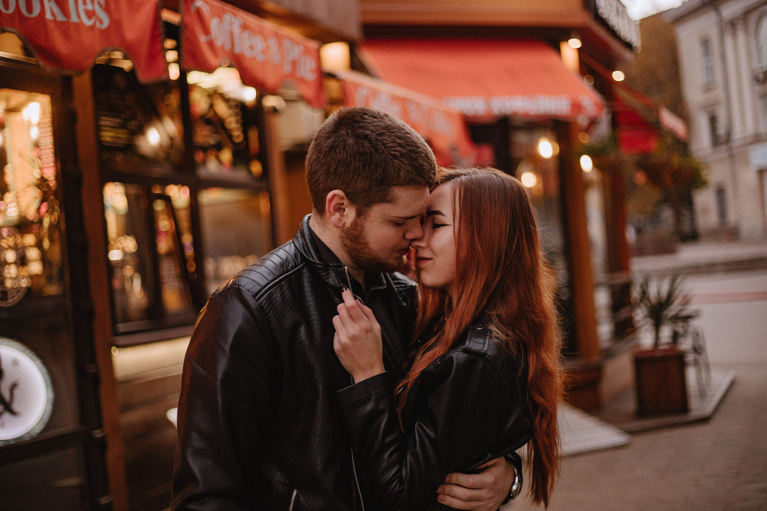 Любовь в Керчи. Фотограф Алиса Субботина