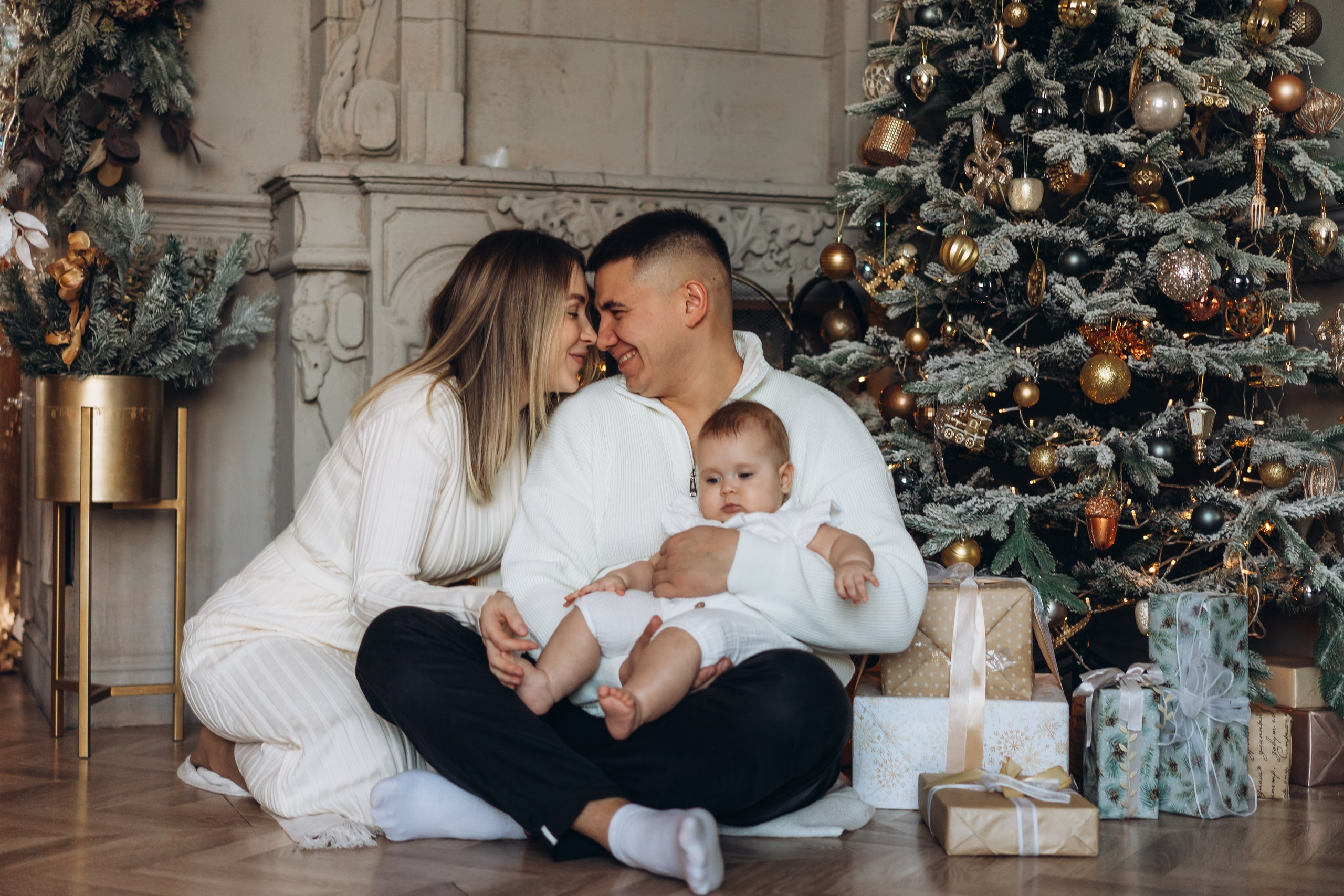 Семейная съемка в студии. Фотограф Екатеринбург Кокшарова Александра