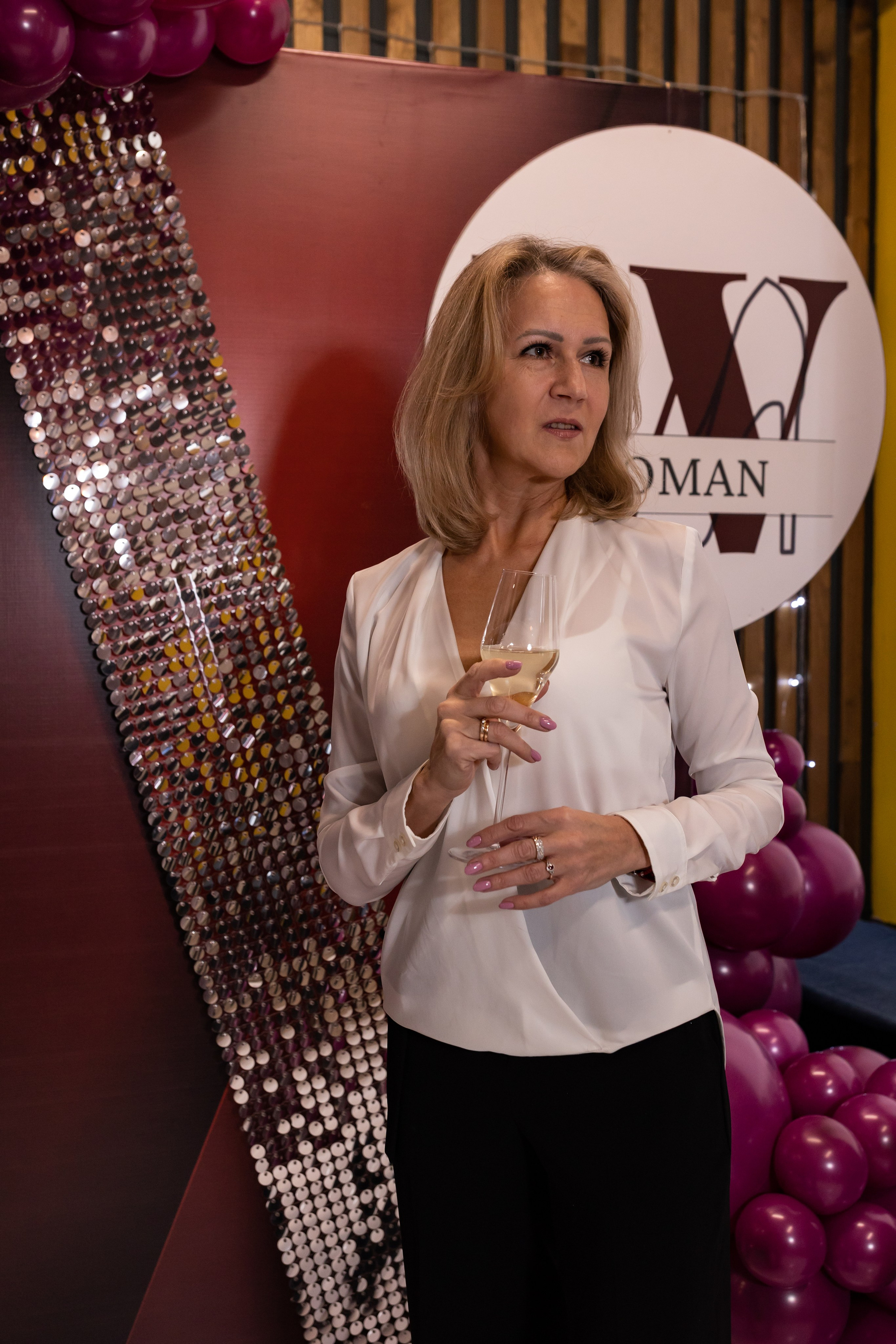 День рождения бизнес клуба «WowWoman». Сказочный фотограф для Вас и Вашей семьи