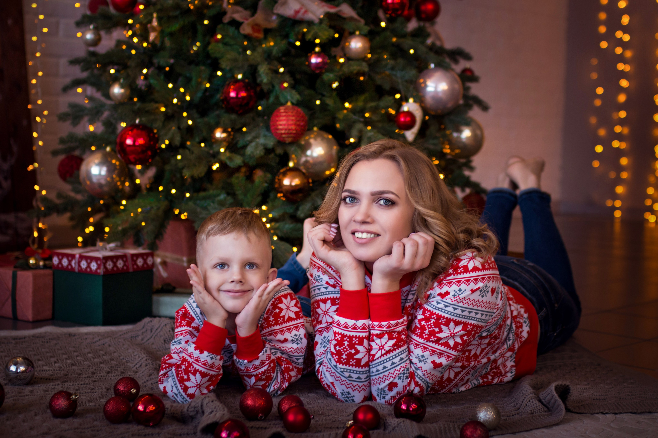 Новогодние фотосессии. Елена Данилова фотограф беременности в Кемерово