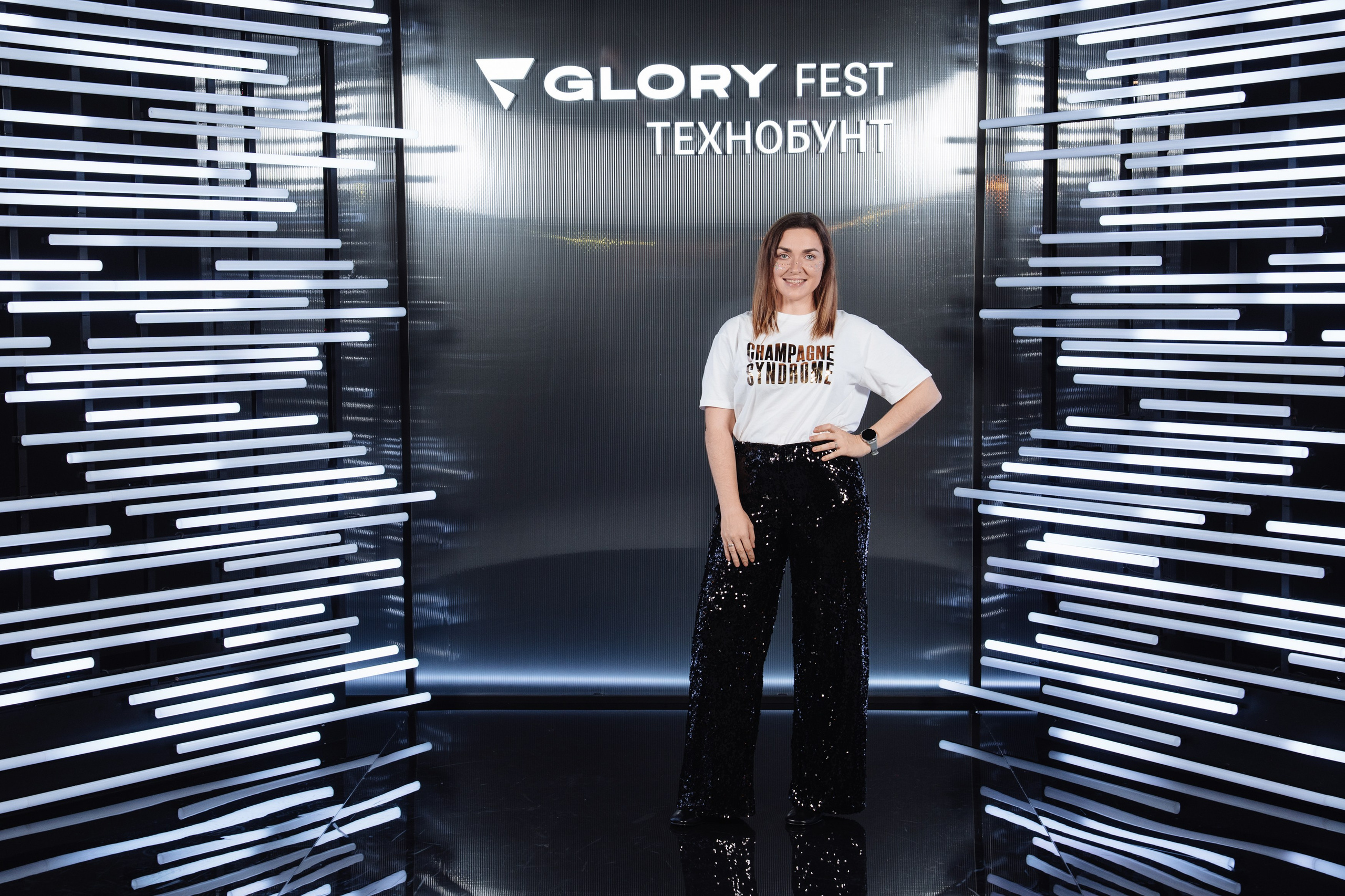 Glory 2025. Рекламный фотограф Москва — рекламная и бренд-съёмка | Polyakov