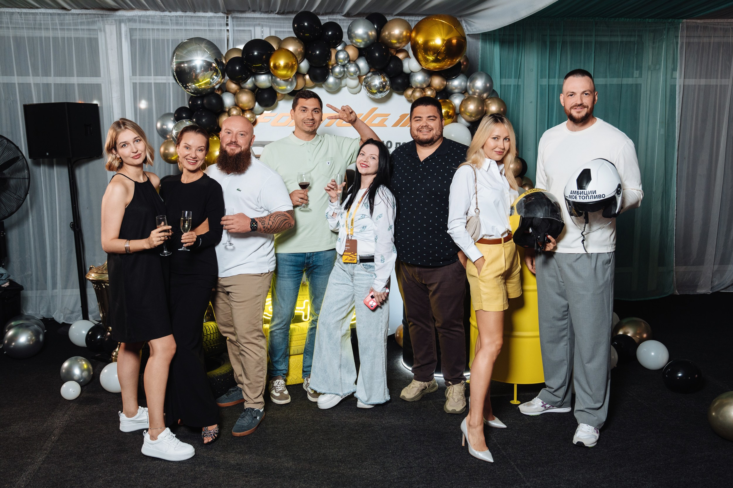Summer corporate. Рекламный фотограф Москва — рекламная и бренд-съёмка | Polyakov