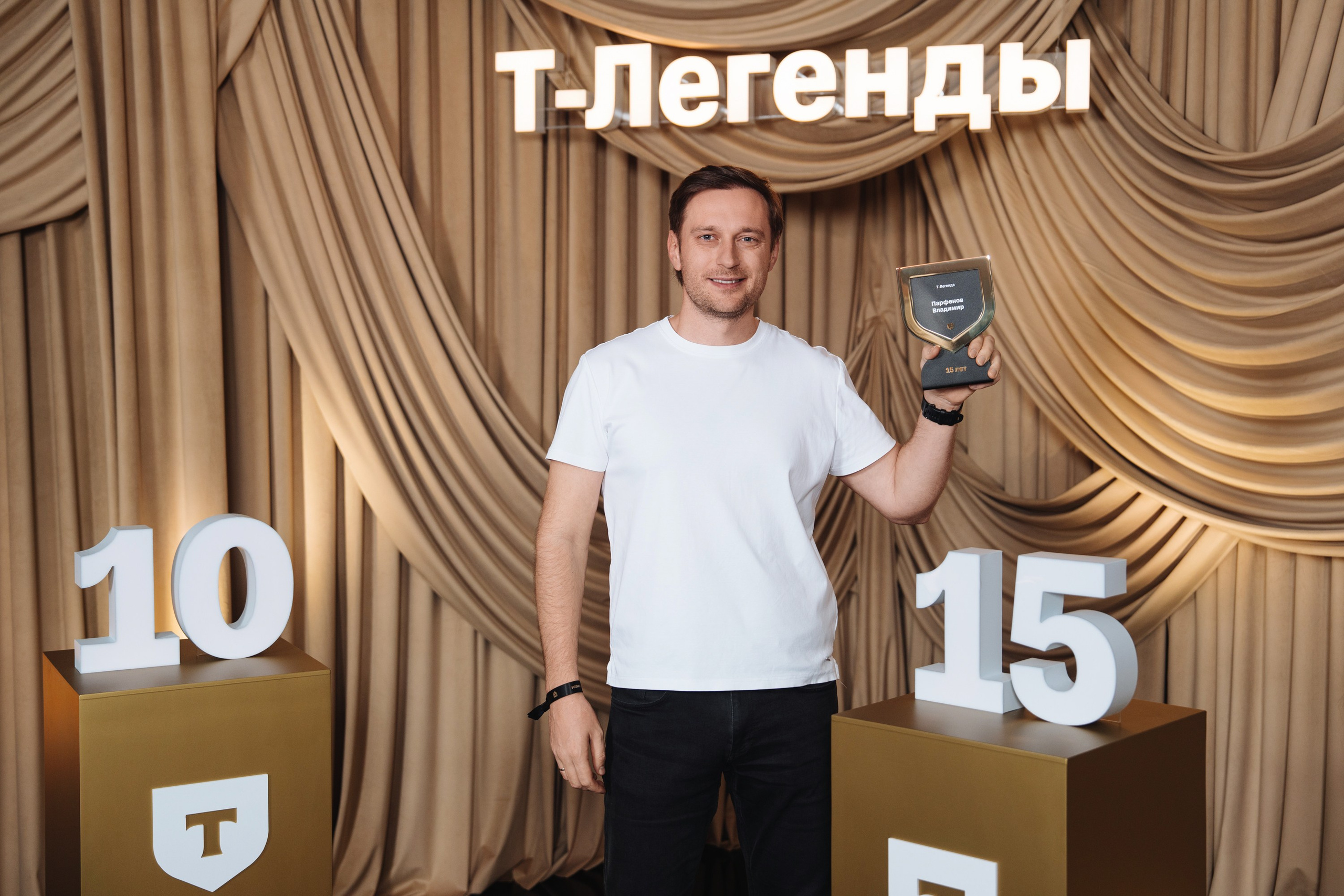 Т-Легенды 2025. Рекламный фотограф Москва — рекламная и бренд-съёмка | Polyakov