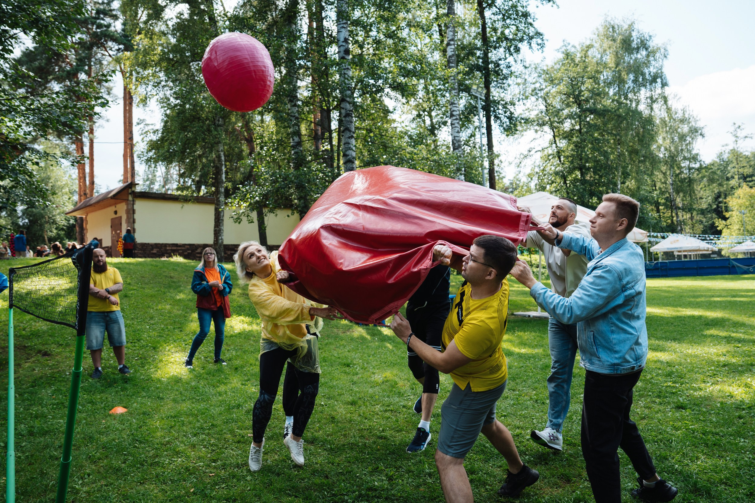Summer corporate. Рекламный фотограф Москва — рекламная и бренд-съёмка | Polyakov