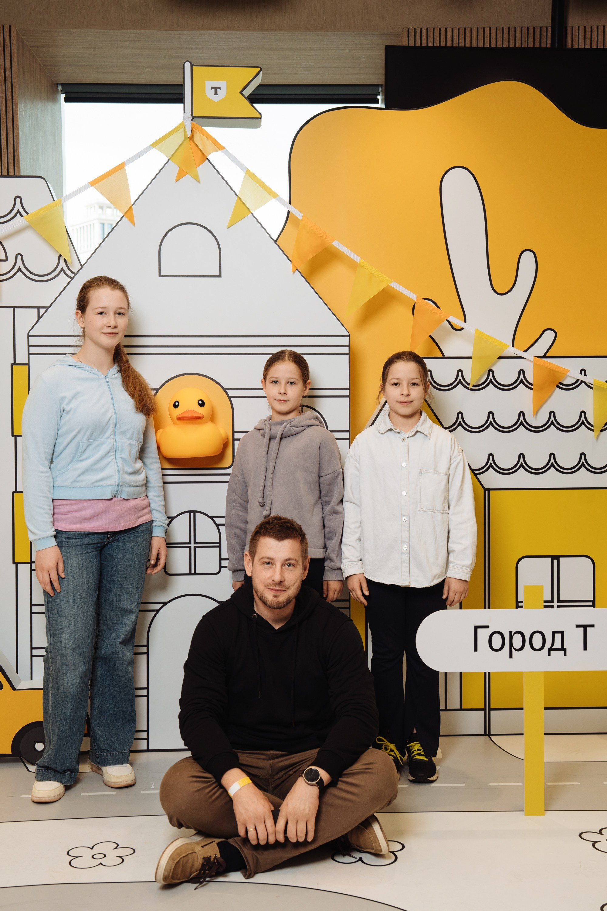 Kids Day 2026. Рекламный фотограф Москва — рекламная и бренд-съёмка | Polyakov