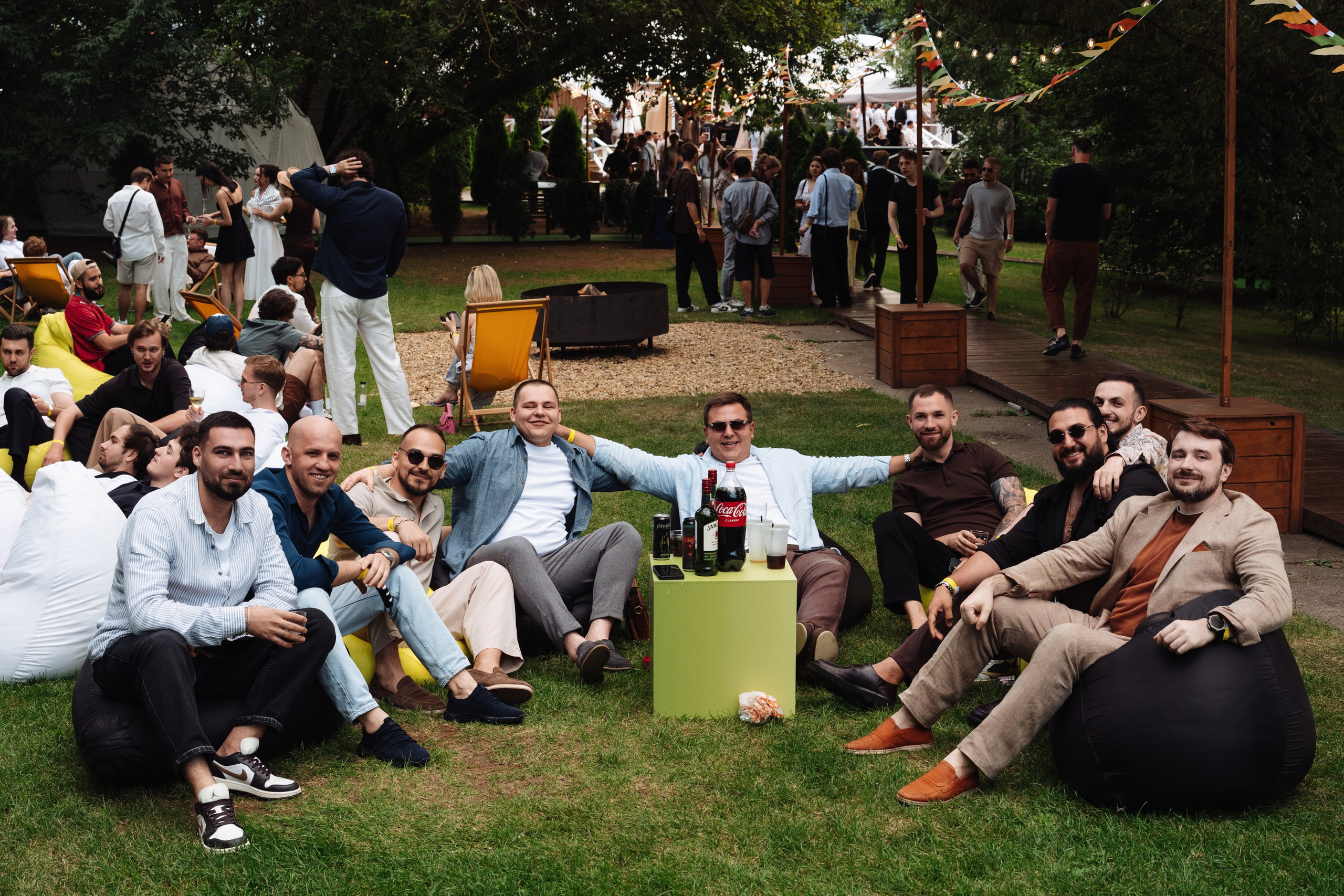 Summer corporate. Рекламный фотограф Москва — рекламная и бренд-съёмка | Polyakov