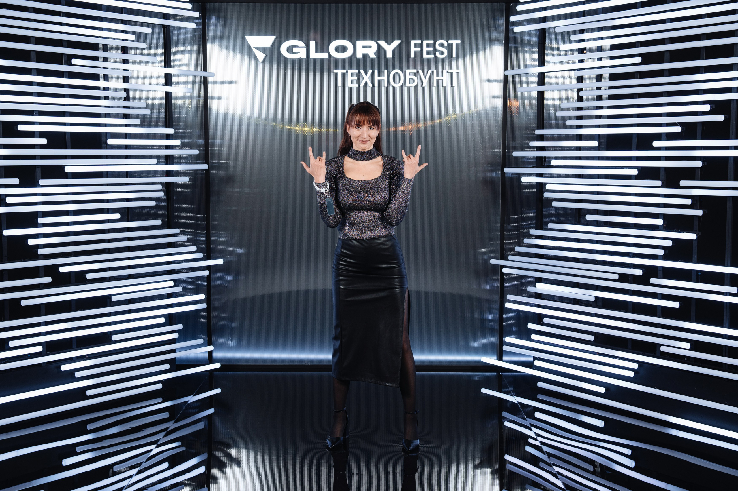 Glory 2025. Рекламный фотограф Москва — рекламная и бренд-съёмка | Polyakov