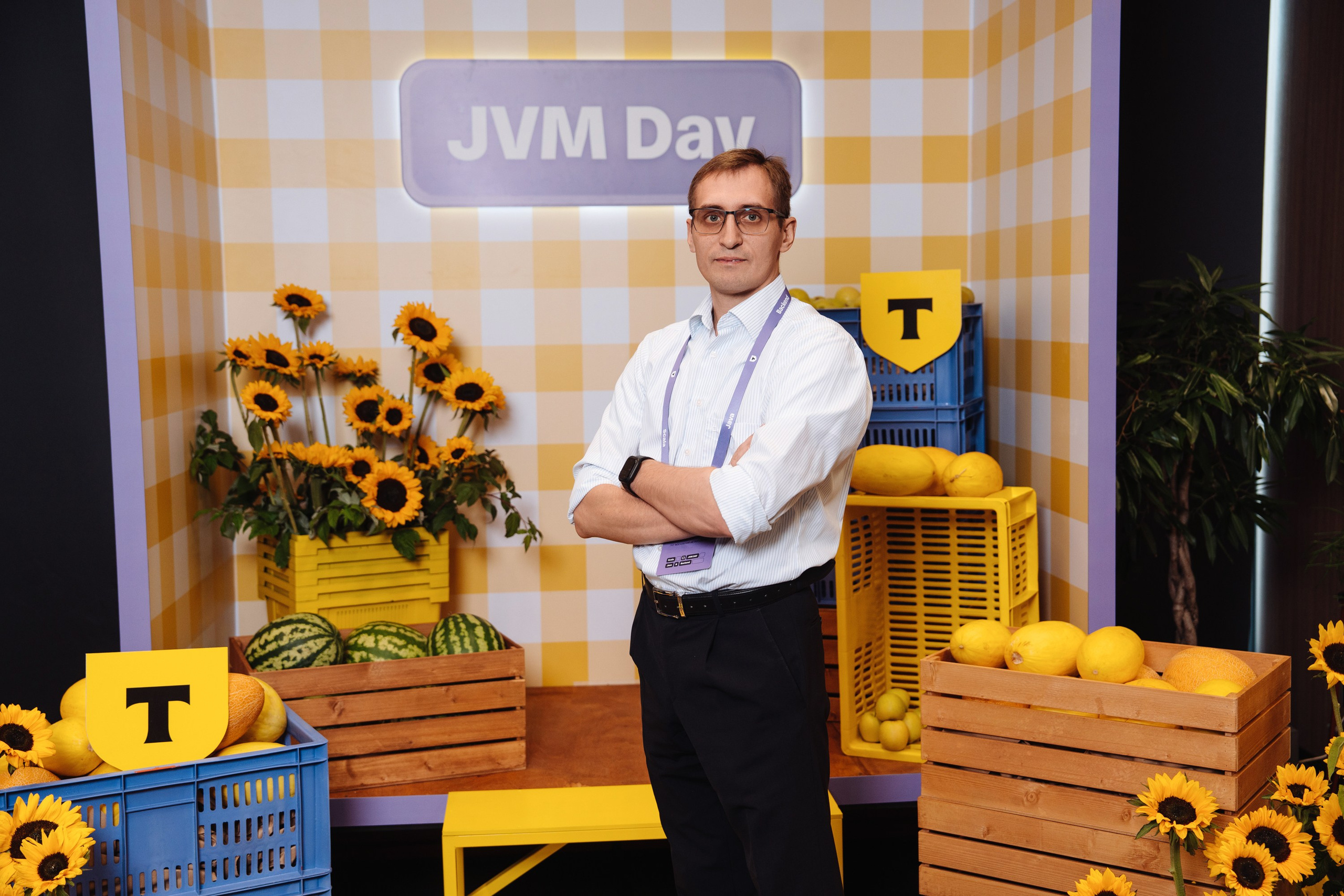 JVM Day 2025. Рекламный фотограф Москва — рекламная и бренд-съёмка | Polyakov