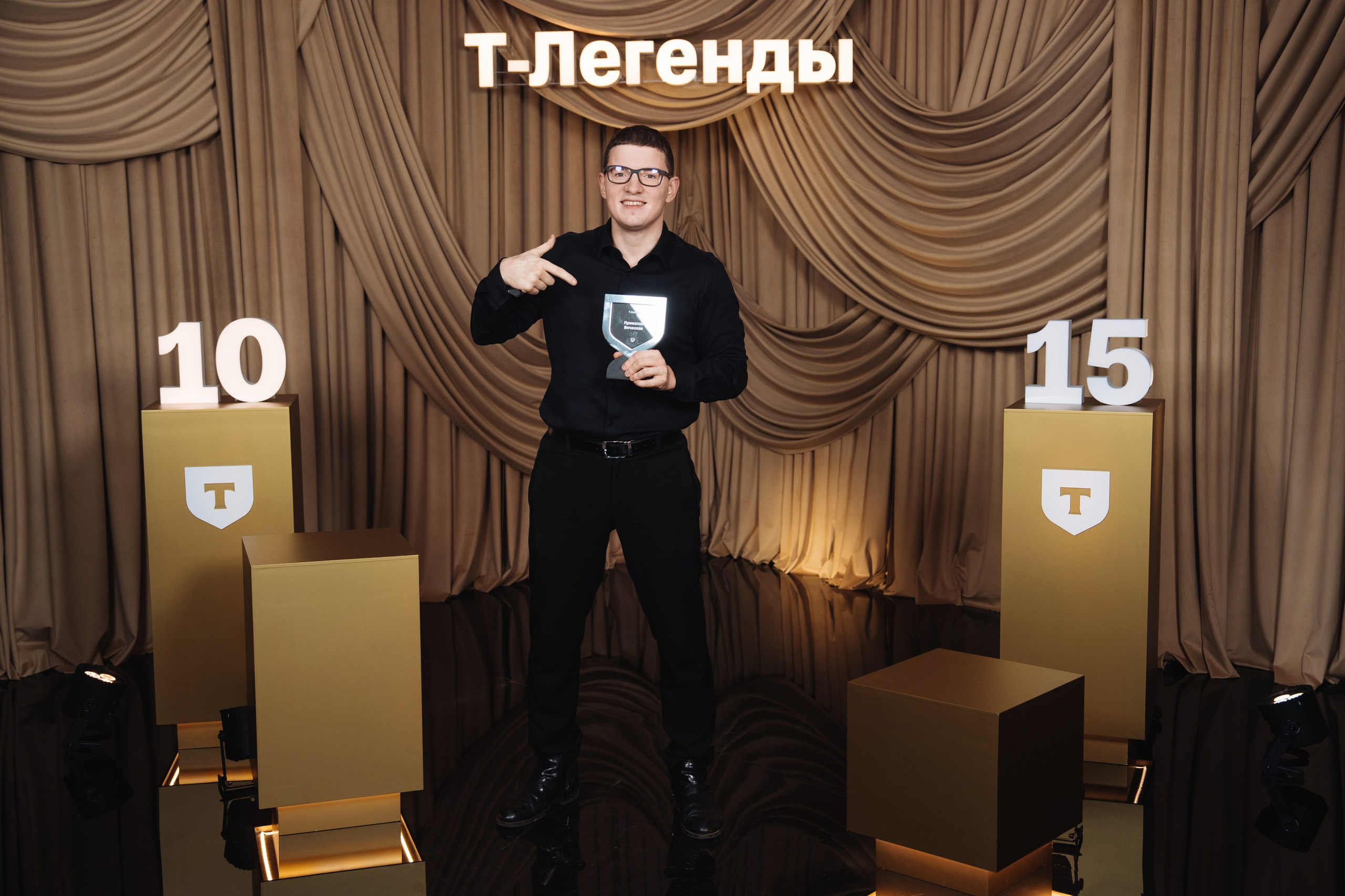 Т-Легенды 2025. Рекламный фотограф Москва — рекламная и бренд-съёмка | Polyakov