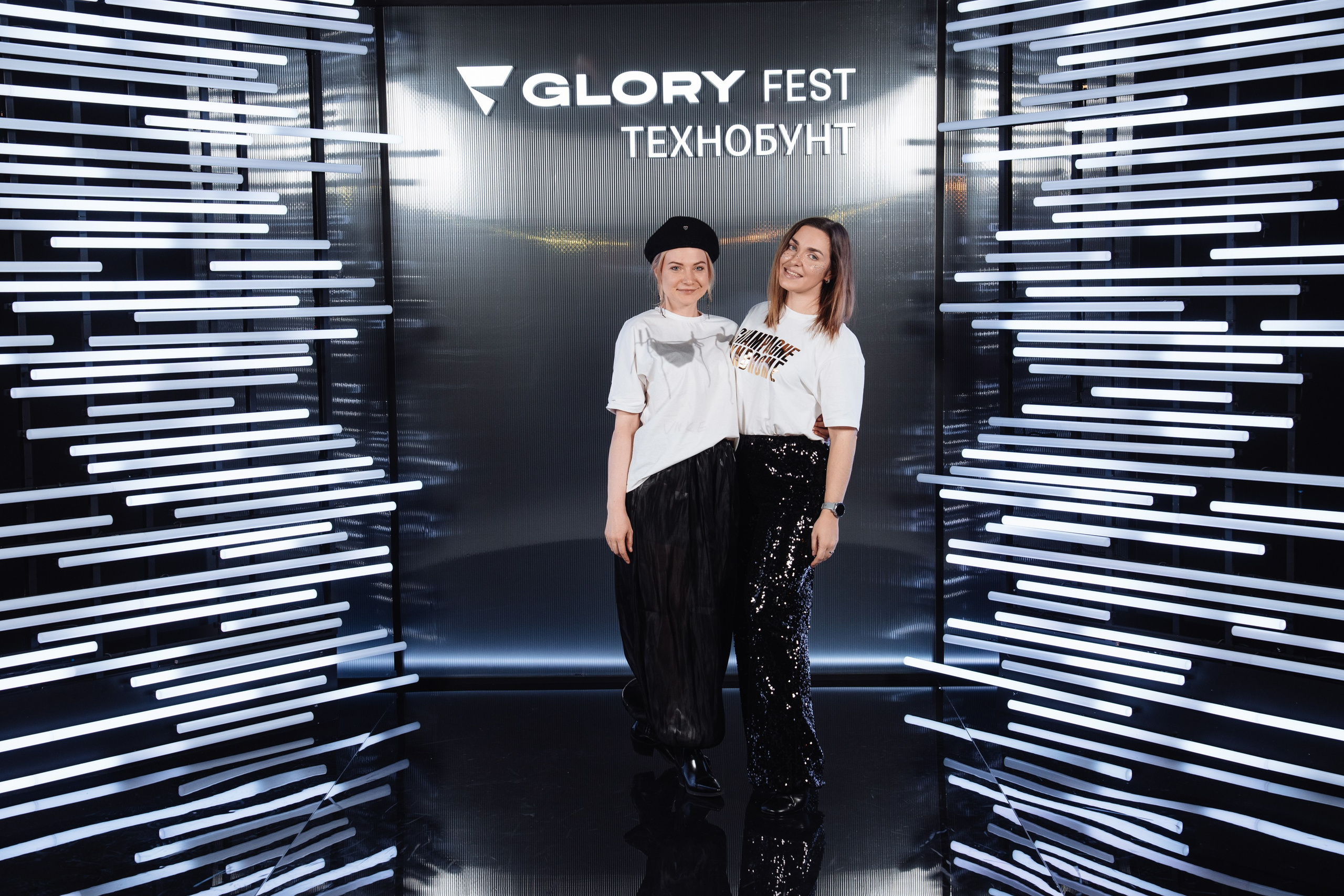Glory 2025. Рекламный фотограф Москва — рекламная и бренд-съёмка | Polyakov
