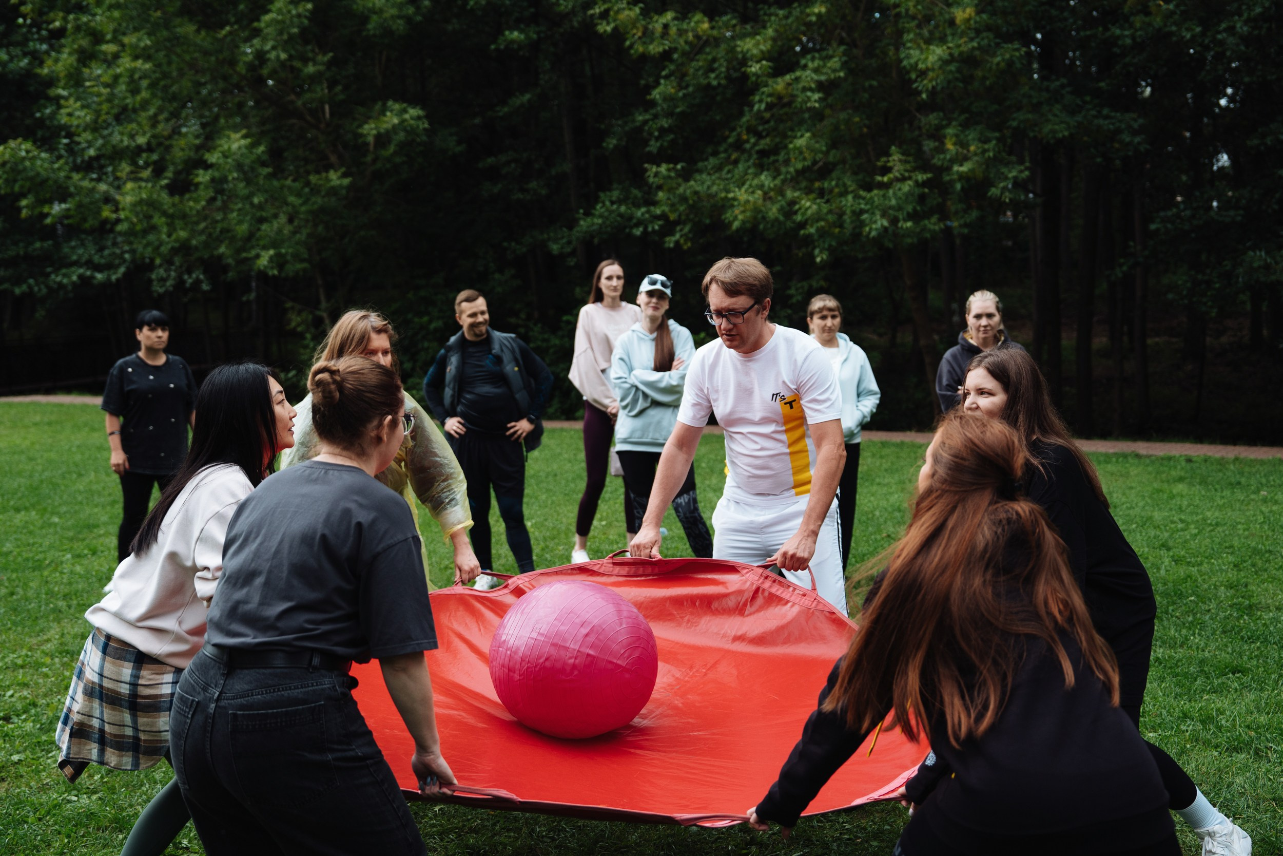 Summer corporate. Рекламный фотограф Москва — рекламная и бренд-съёмка | Polyakov