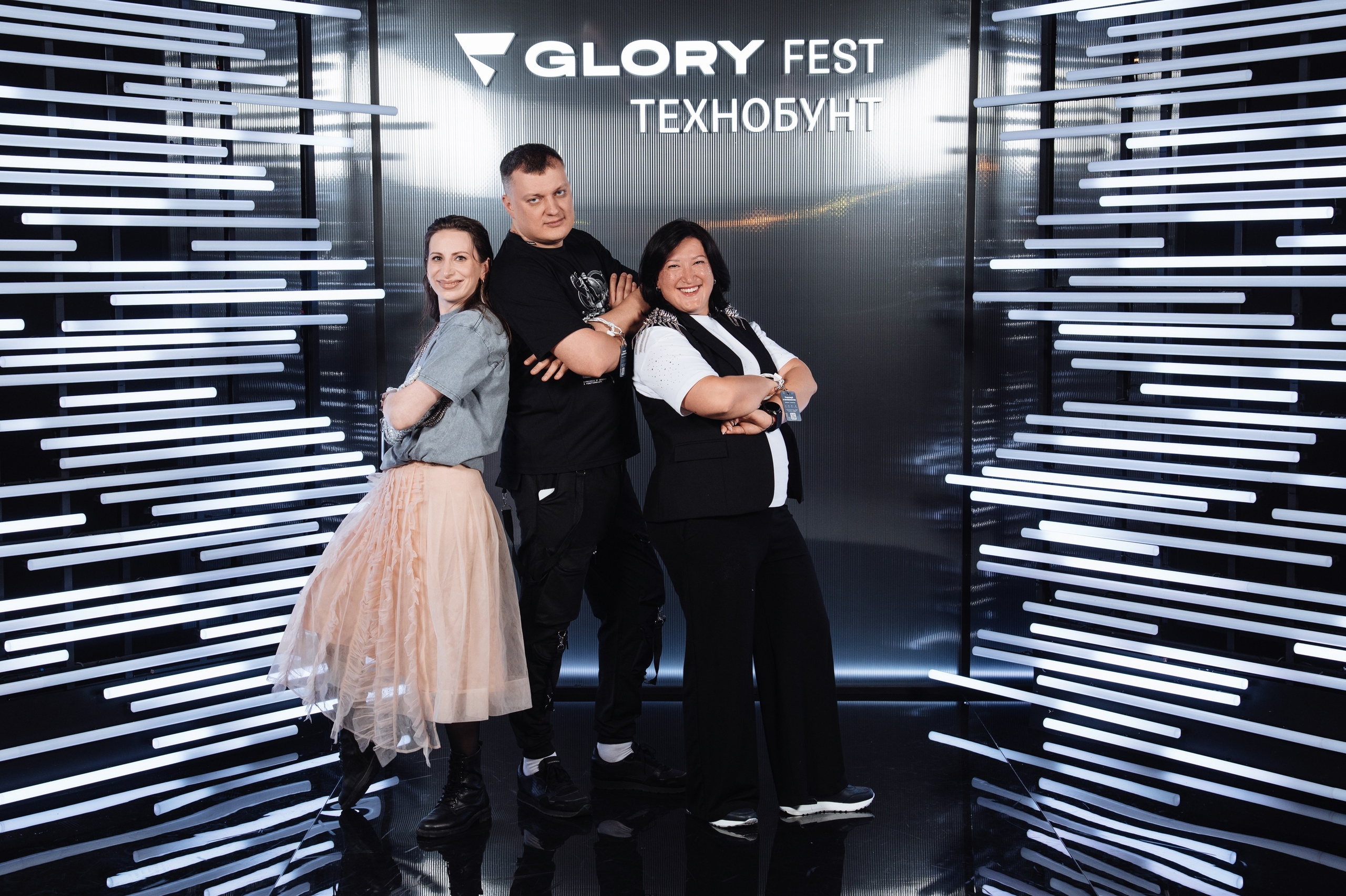 Glory 2025. Рекламный фотограф Москва — рекламная и бренд-съёмка | Polyakov