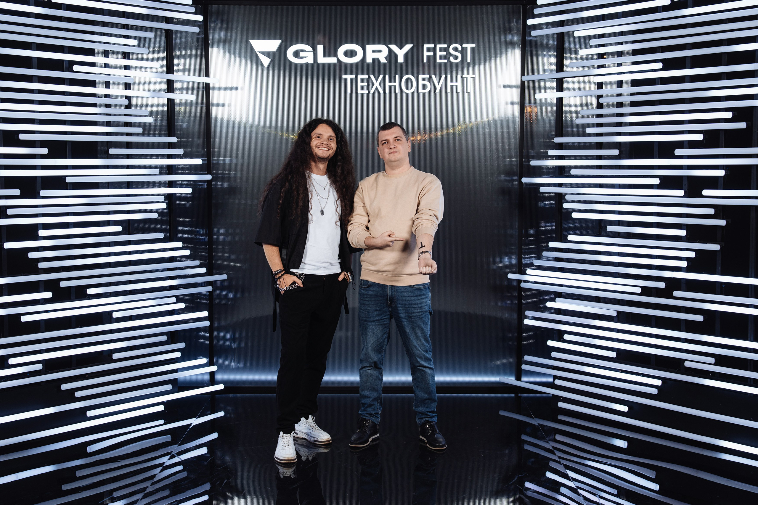 Glory 2025. Рекламный фотограф Москва — рекламная и бренд-съёмка | Polyakov