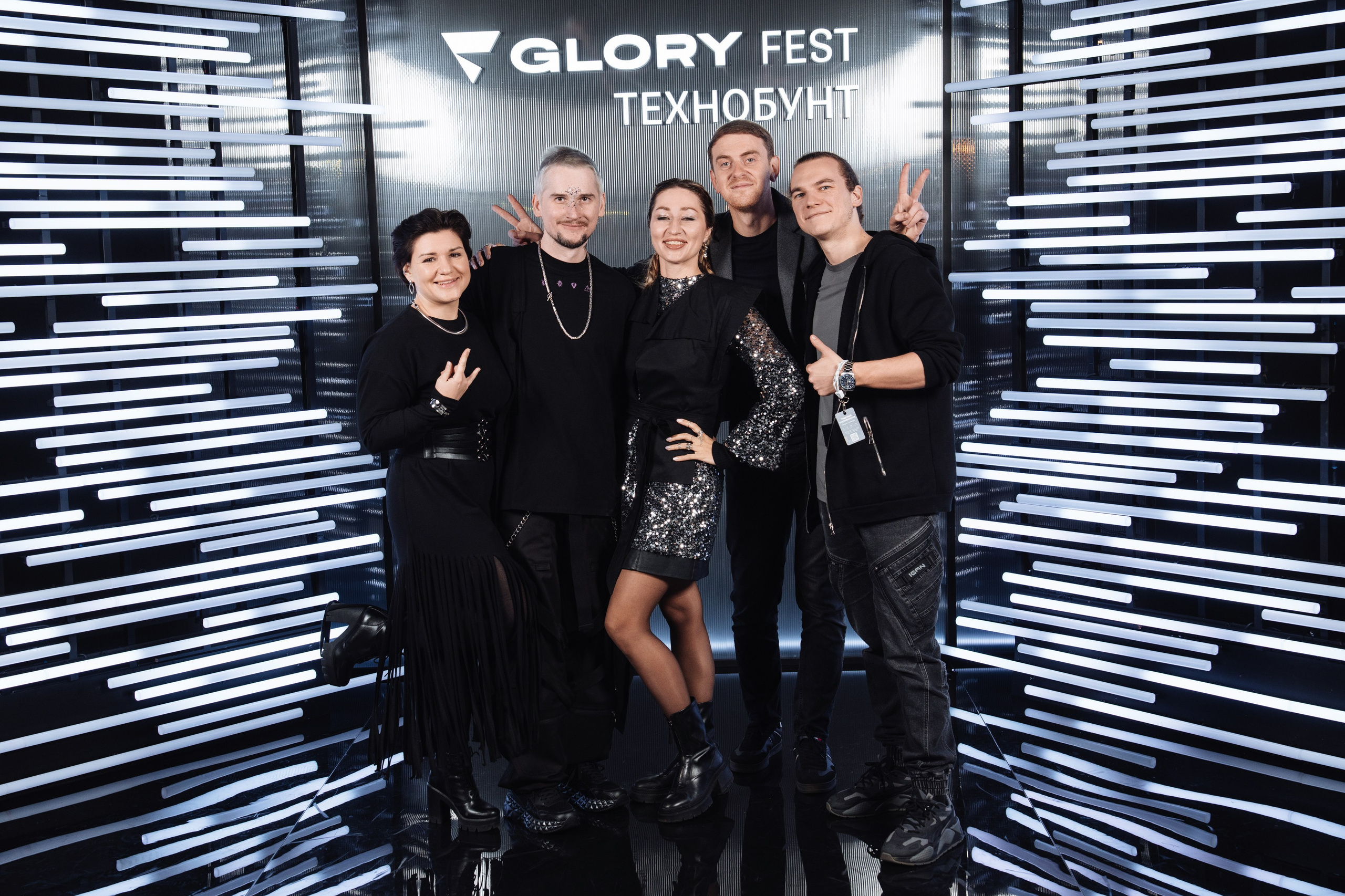 Glory 2025. Рекламный фотограф Москва — рекламная и бренд-съёмка | Polyakov