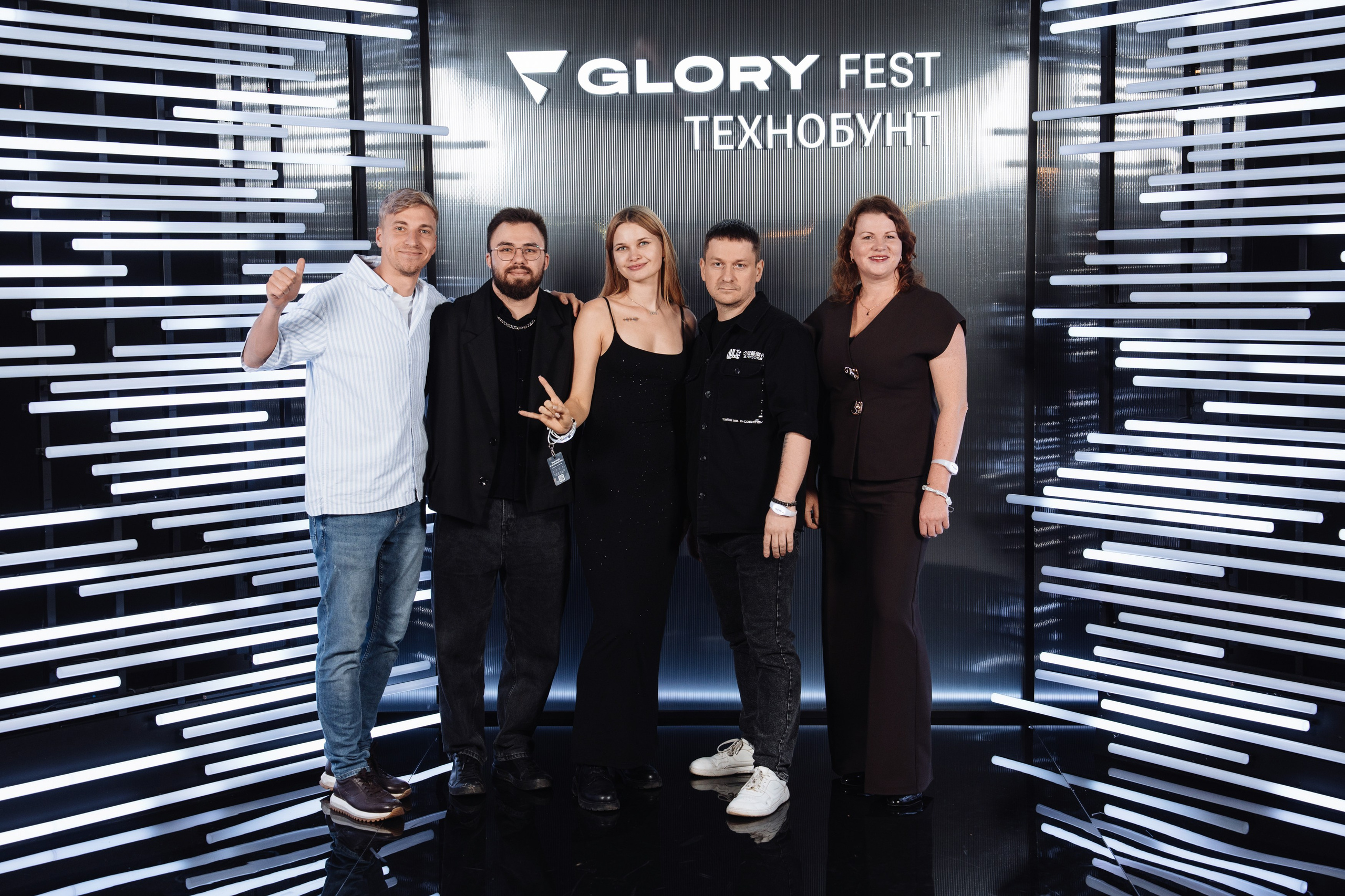 Glory 2025. Рекламный фотограф Москва — рекламная и бренд-съёмка | Polyakov