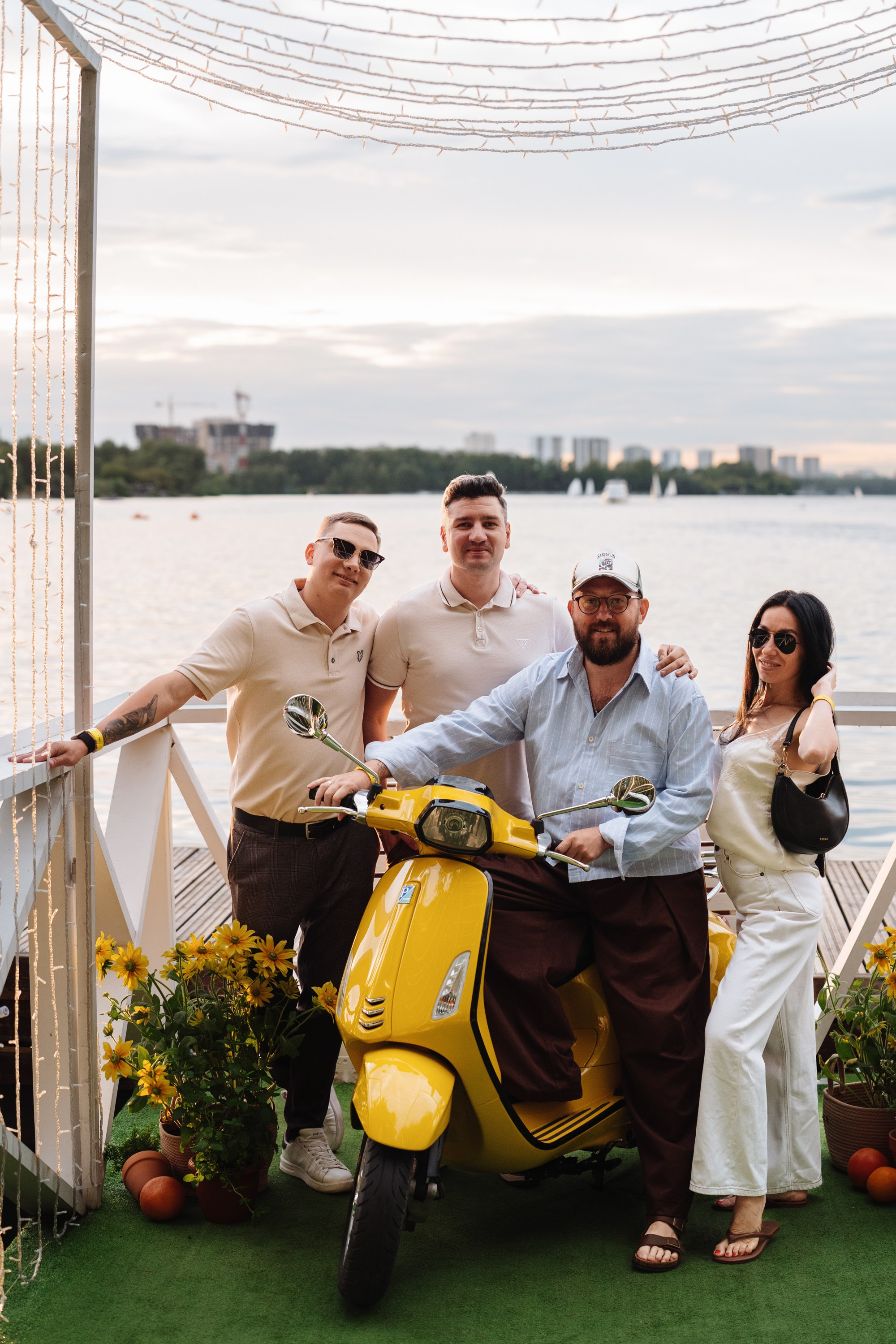 Summer corporate. Рекламный фотограф Москва — рекламная и бренд-съёмка | Polyakov
