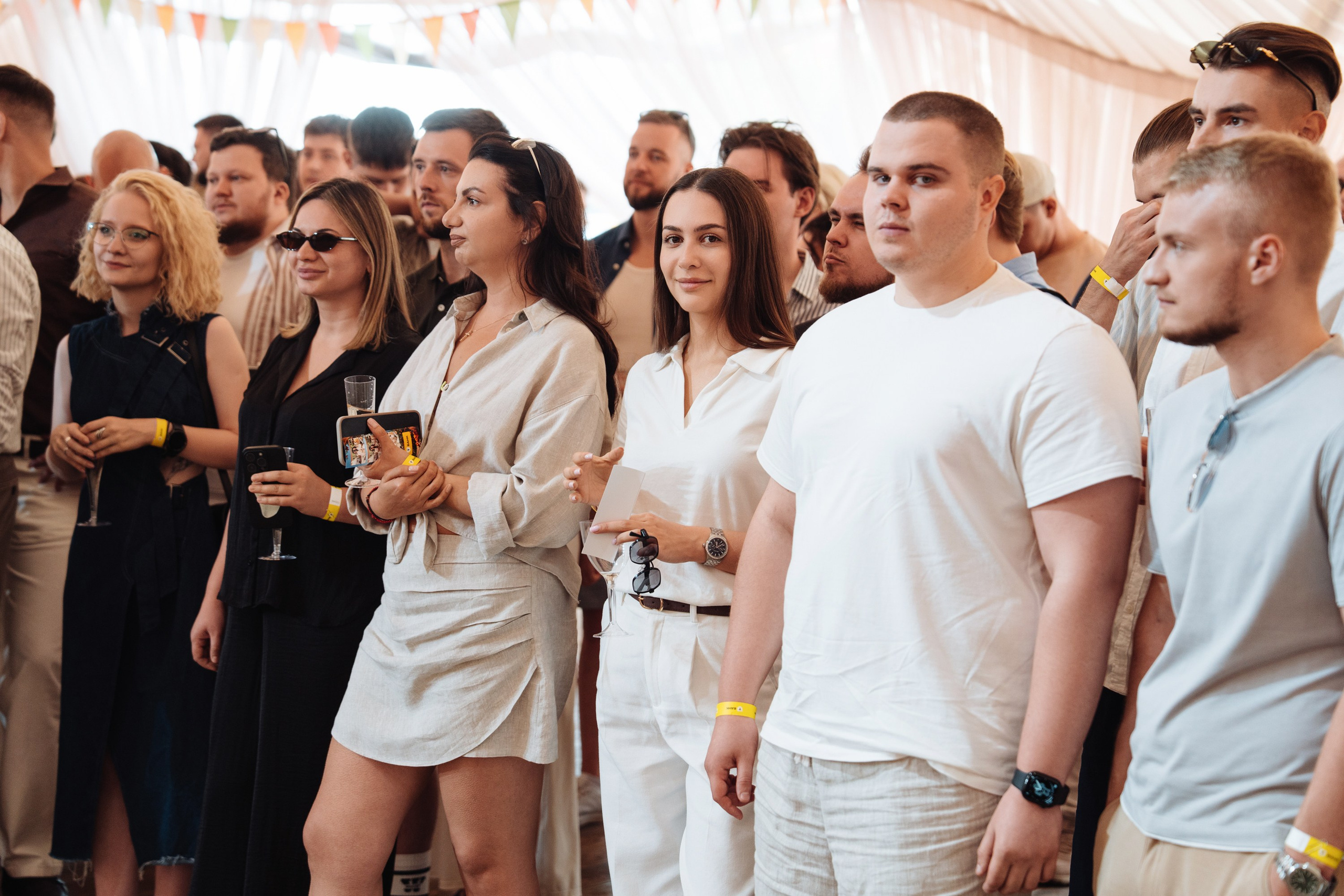 Summer corporate. Рекламный фотограф Москва — рекламная и бренд-съёмка | Polyakov