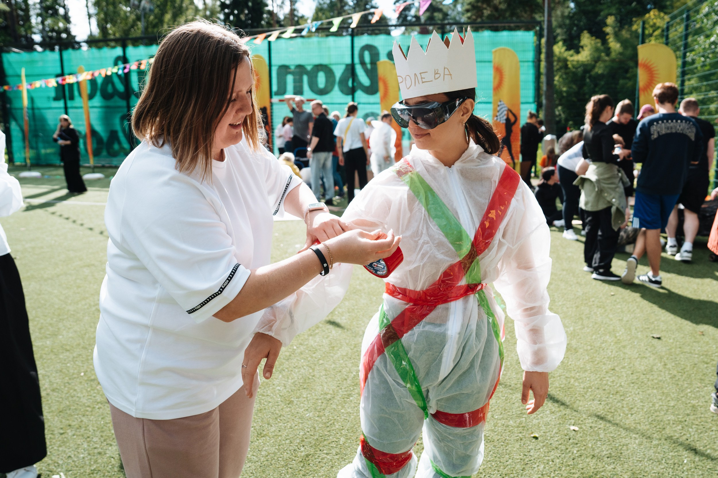 Summer corporate. Рекламный фотограф Москва — рекламная и бренд-съёмка | Polyakov