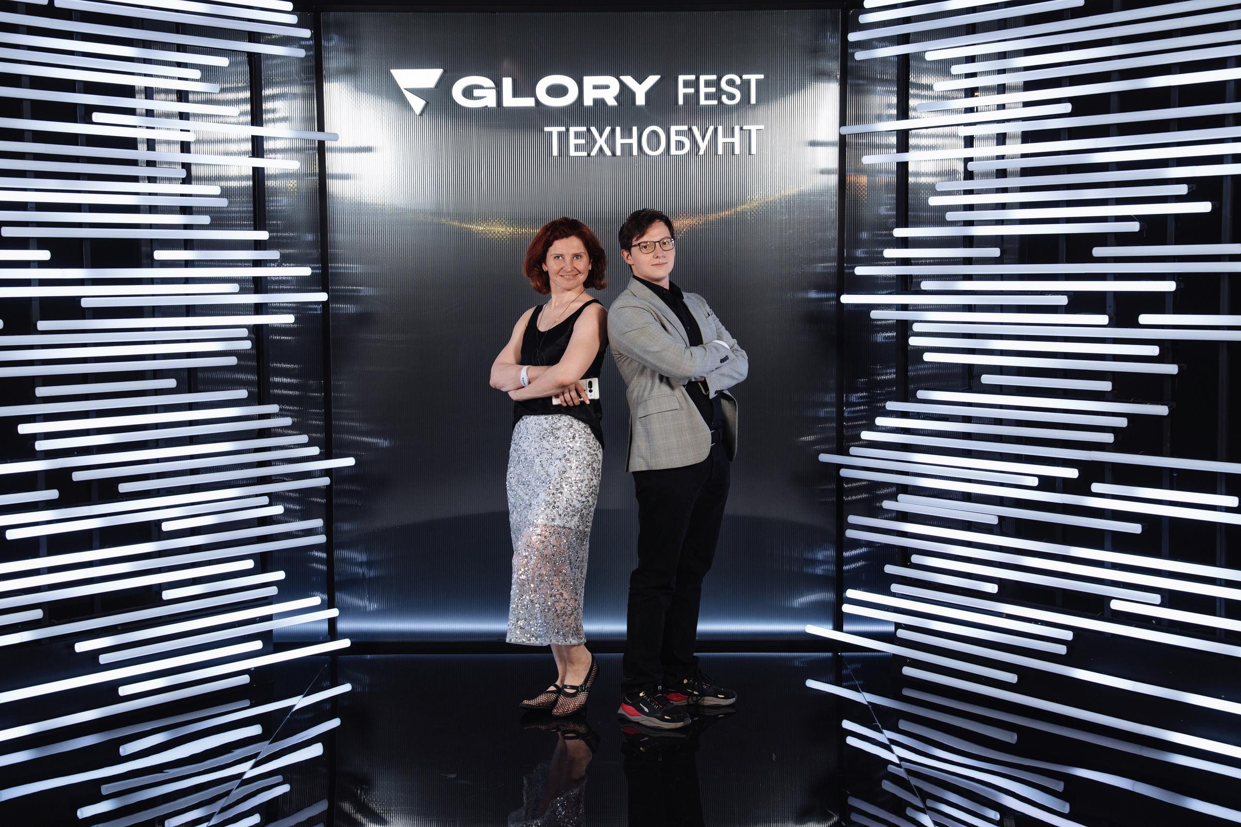 Glory 2025. Рекламный фотограф Москва — рекламная и бренд-съёмка | Polyakov