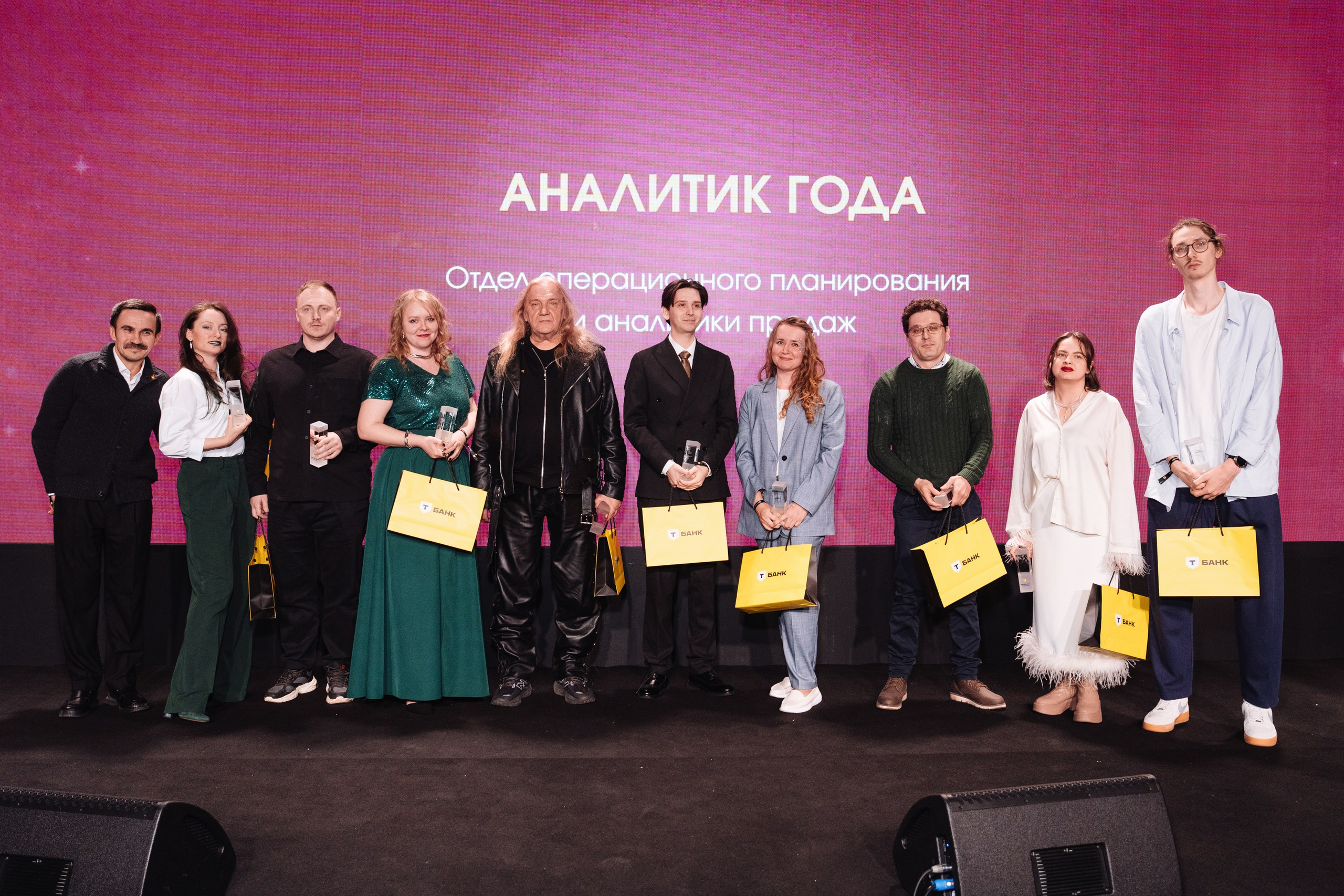 Best Seller. Рекламный фотограф Москва — рекламная и бренд-съёмка | Polyakov