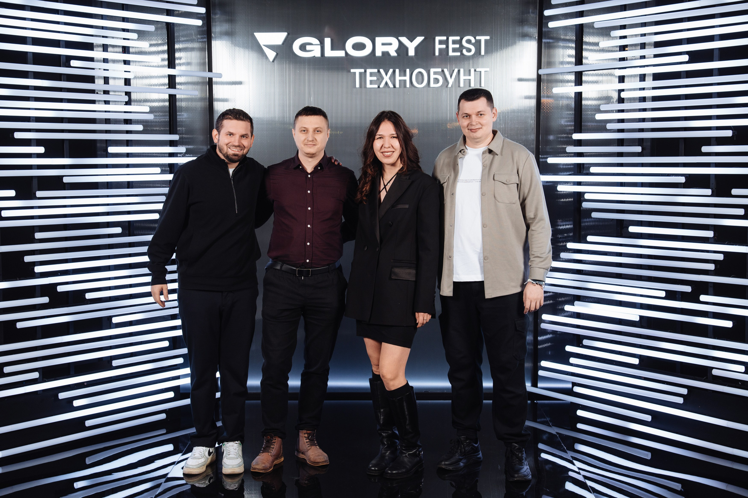 Glory 2025. Рекламный фотограф Москва — рекламная и бренд-съёмка | Polyakov